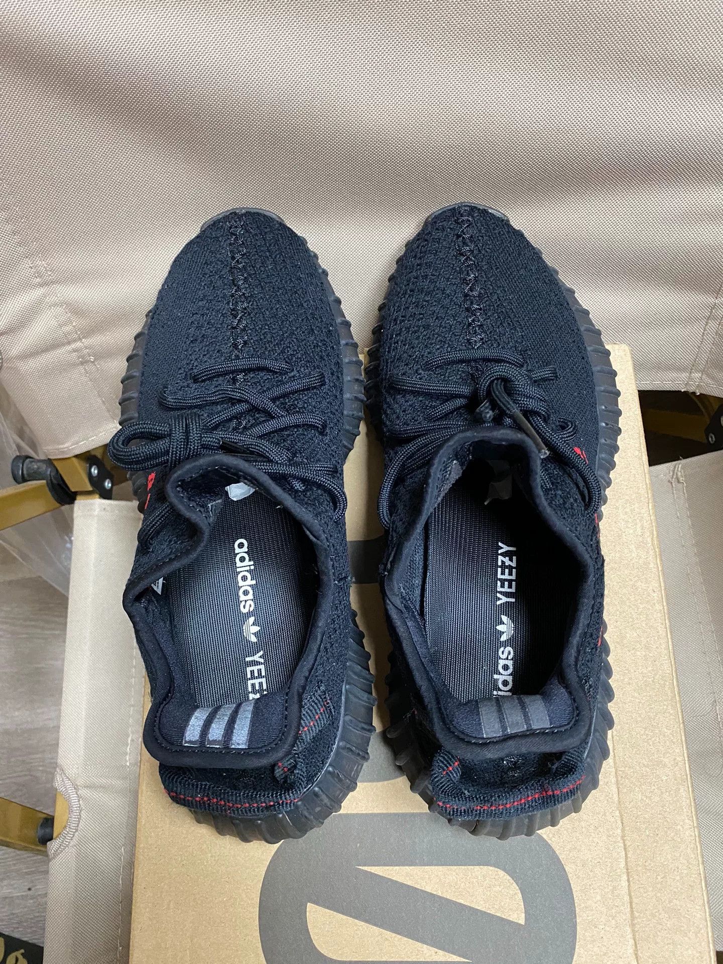Adidas Adidas YEEZY350 Black Lowtop Sneakers 40 Men Size US 7.5 / EU 40-41 - 4 Thumbnail