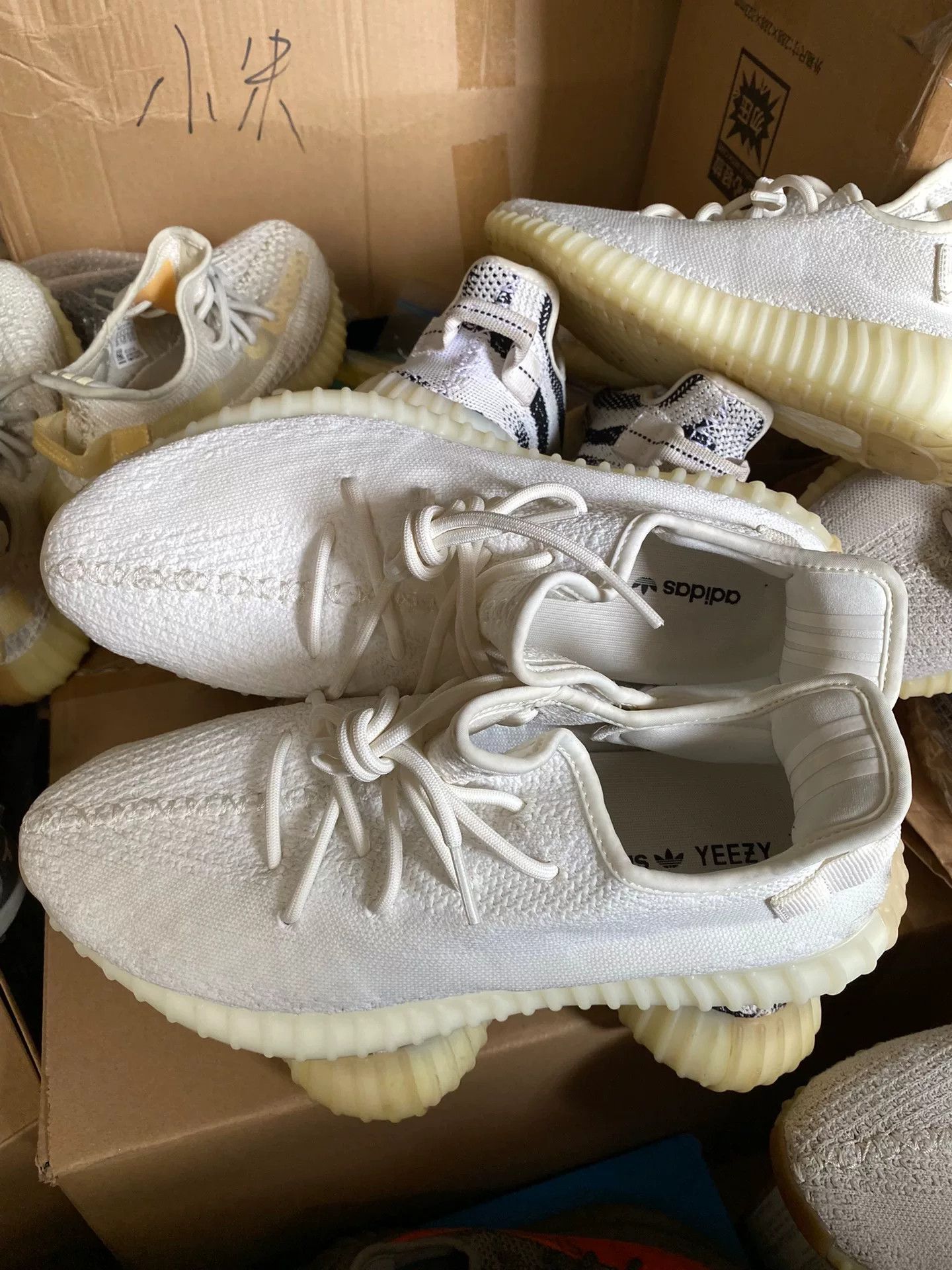 Yeezy Yeezy White Lowtop Sneakers 11.5 Men Size US 11.5 / EU 44-45 - 2 Thumbnail