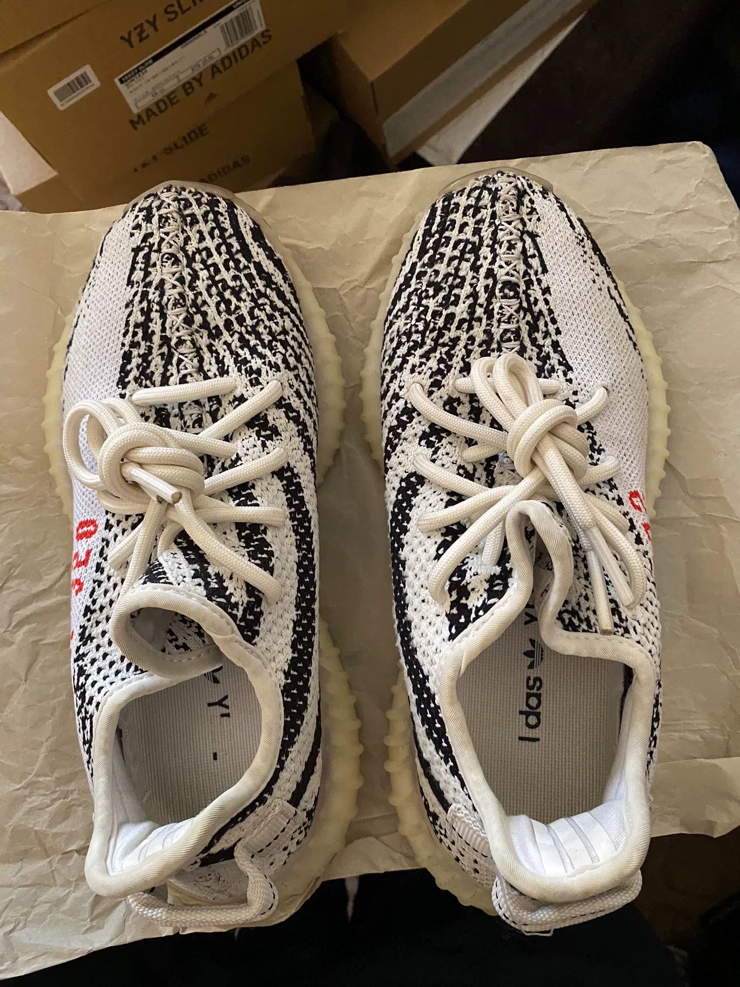 Adidas Adidas YEEZY350 White Lowtop Sneakers 36 Men Size US 5 / EU 37 - 8 Thumbnail
