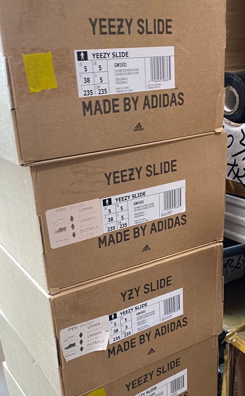Yeezy Yeezy Lowtop Sneakers 38 Men Size US 6 / EU 39 - 8 Thumbnail