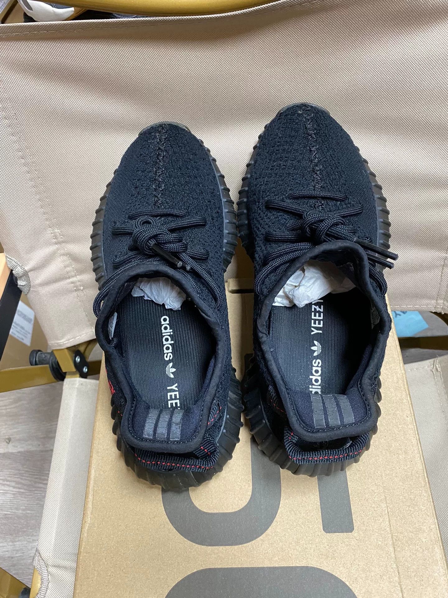 Yeezy Yeezy Black Lowtop Sneakers 38 Men Size US 6 / EU 39 - 9 Thumbnail