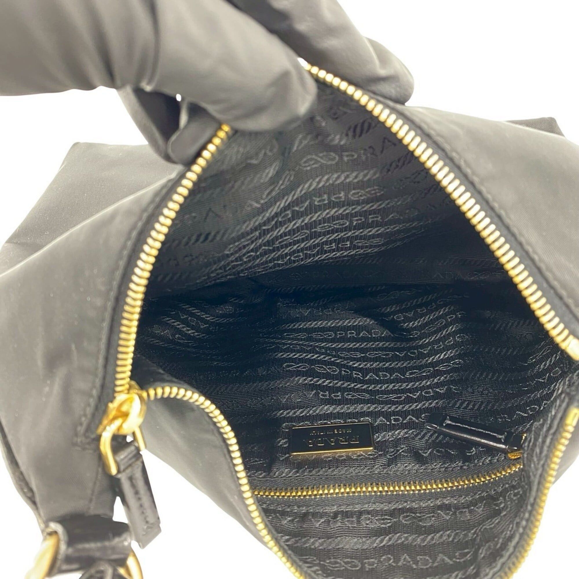 Prada PRADA Triangle Logo Hardware Nylon Patent Leather Genuine Studded Semi One Shoulder Bag Black 27985 Size ONE SIZE - 9 Thumbnail
