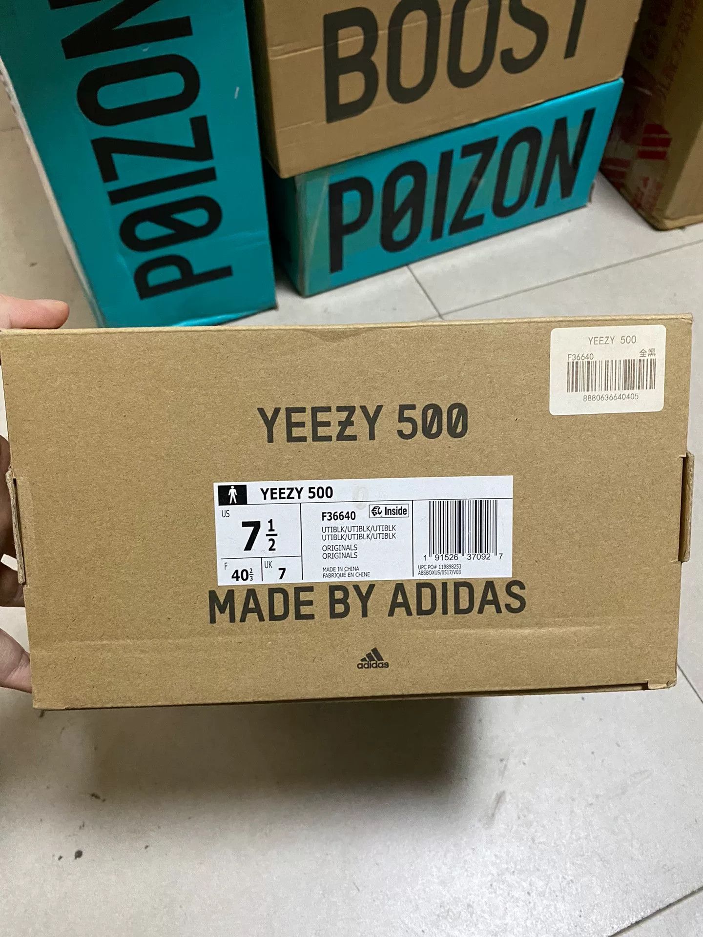 Yeezy Yeezy Black Lowtop Sneakers 40 Men Size US 7.5 / EU 40-41 - 2 Thumbnail