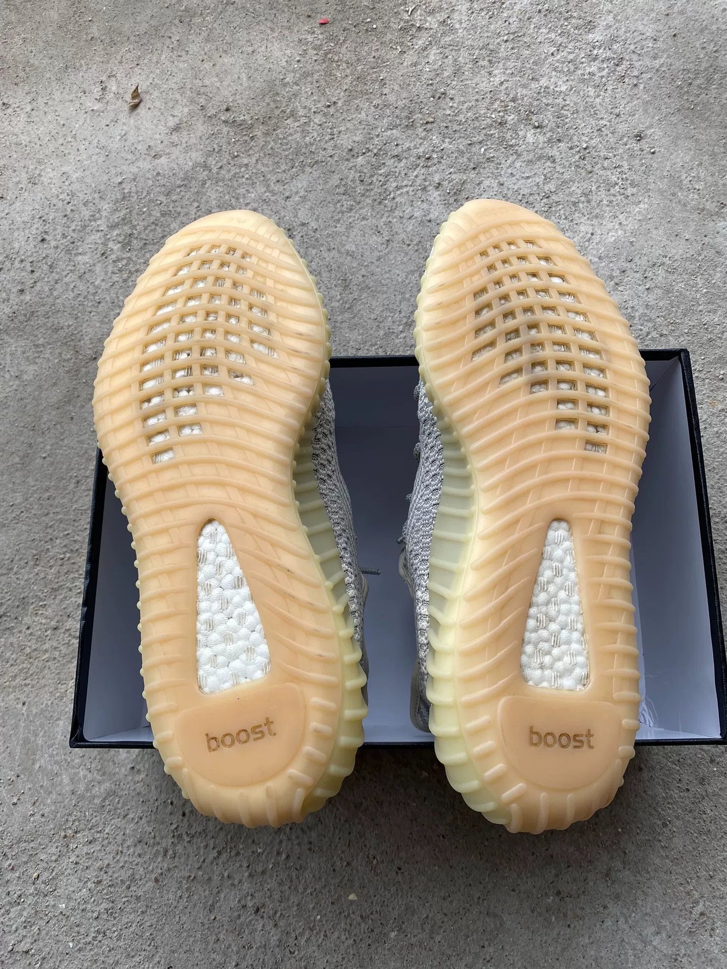 Adidas Adidas YEEZY350 Limited Yellow Lowtop Sneakers 10 Men Size US 10 / EU 43 - 4 Thumbnail