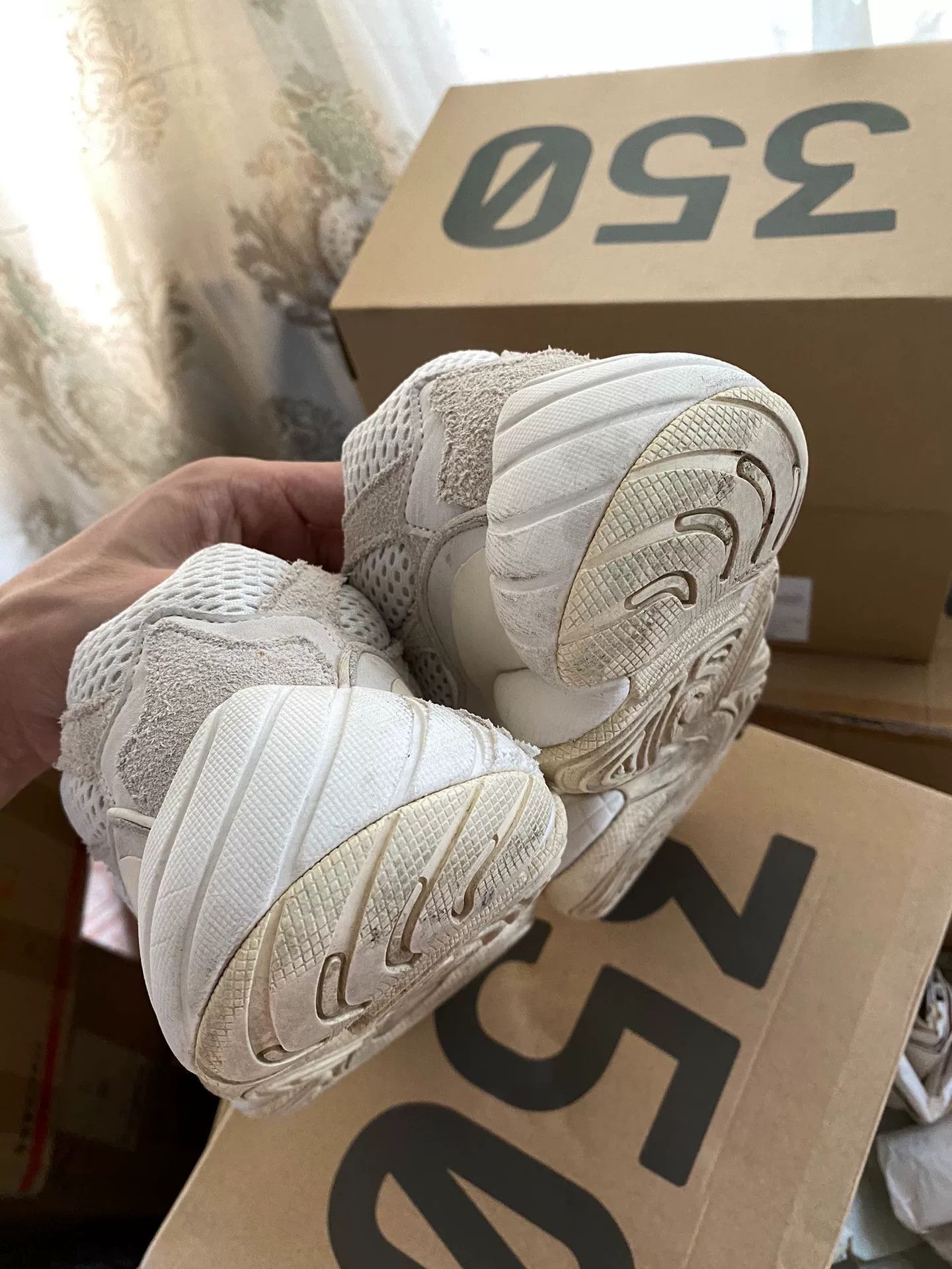 Adidas Adidas YEEZY500 White Lowtop Sneakers 40 Men Size US 7.5 / EU 40-41 - 8 Thumbnail