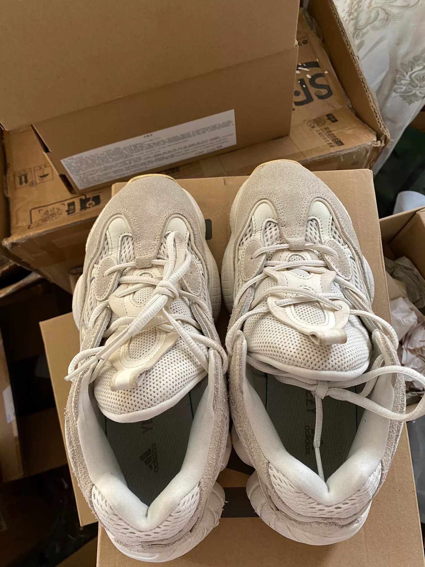 Adidas Adidas YEEZY500 White Lowtop Sneakers 40 Men Size US 7.5 / EU 40-41 - 2 Thumbnail