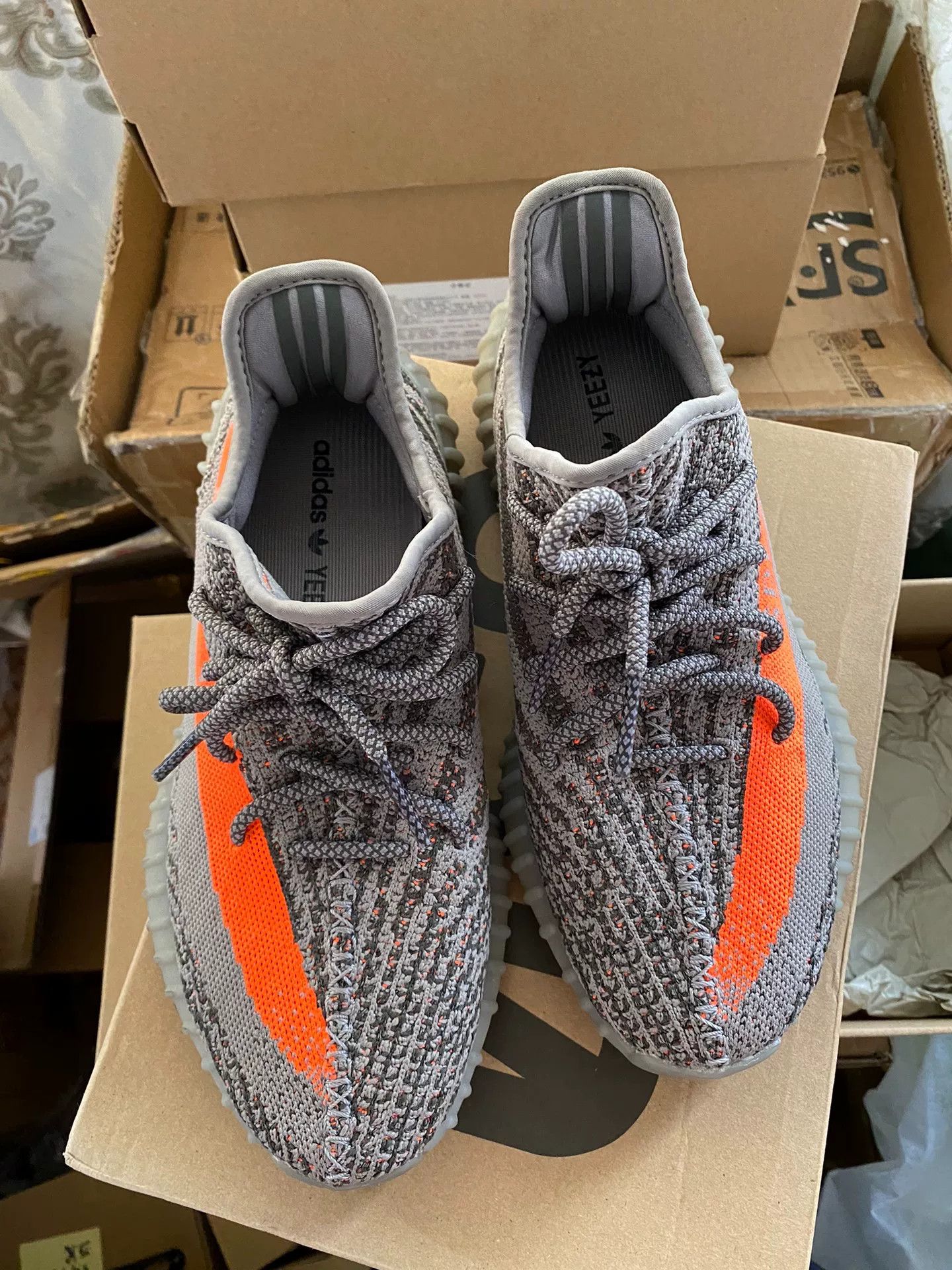 Adidas Adidas YEEZY350 Gray Lowtop Sneakers 42 Men Size US 9 / EU 42 - 8 Thumbnail