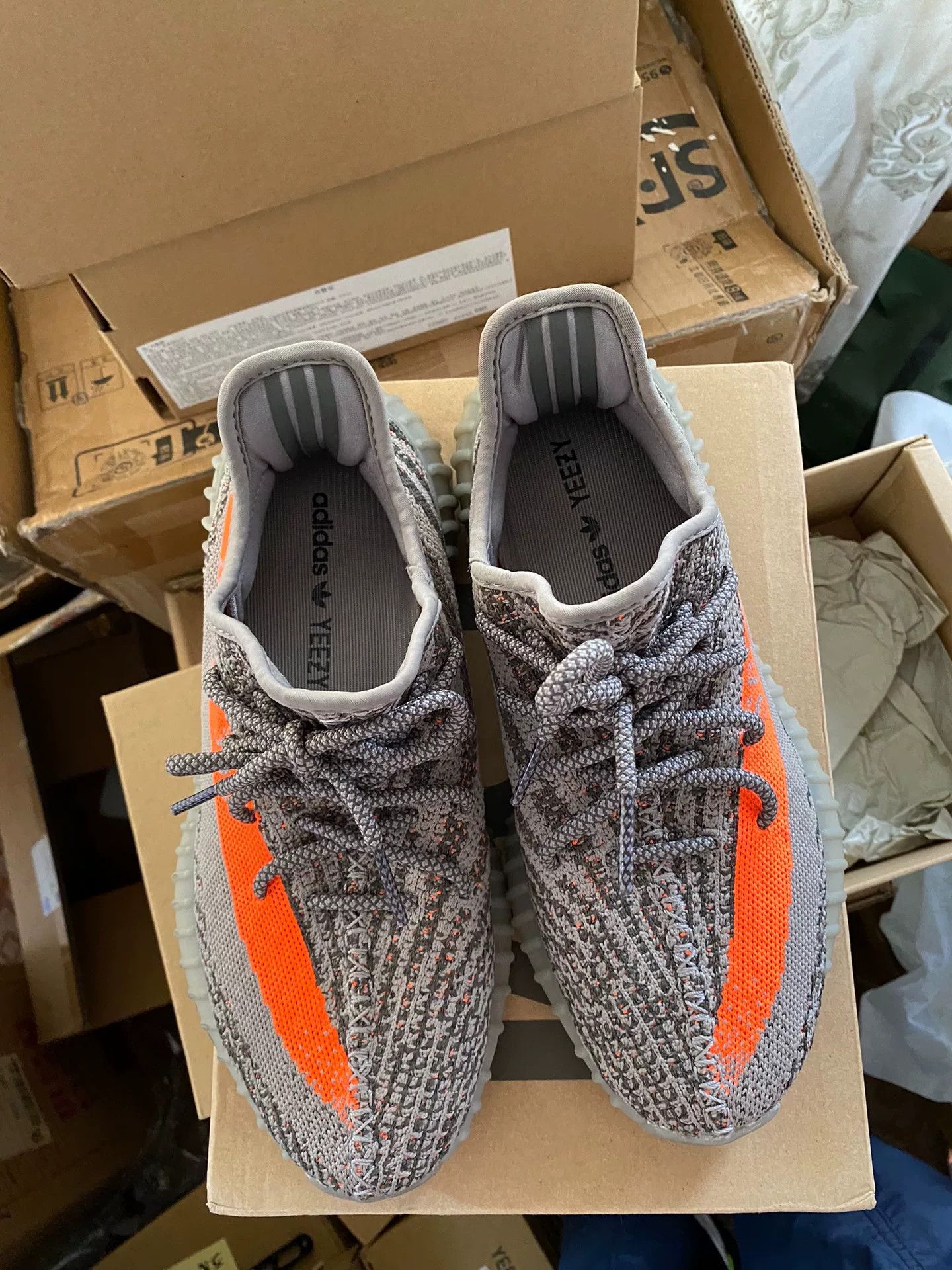 Adidas Adidas YEEZY350 Gray Lowtop Sneakers 42 Men Size US 9 / EU 42 - 2 Thumbnail