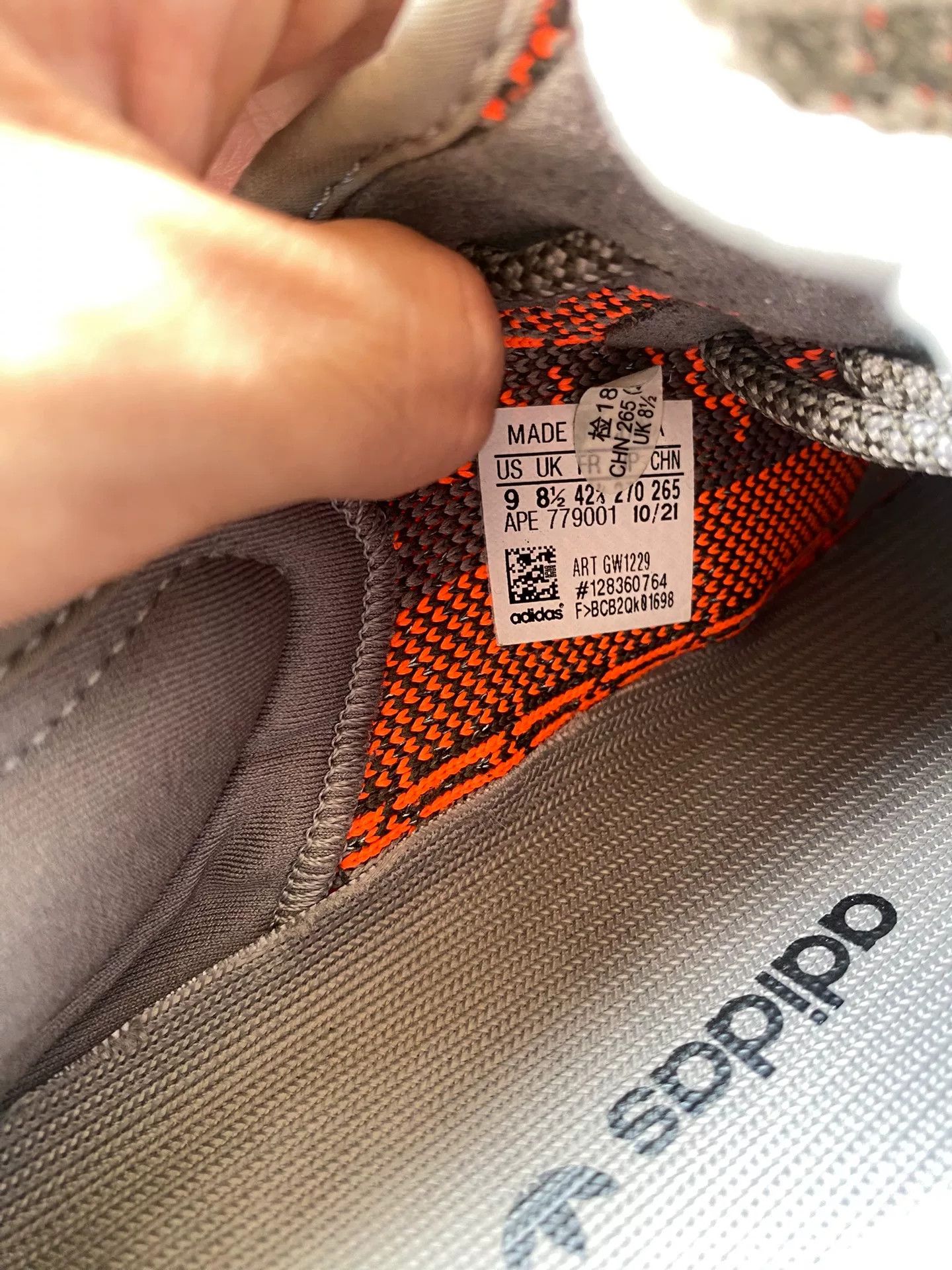 Adidas Adidas YEEZY350 Gray Lowtop Sneakers 42 Men Size US 9 / EU 42 - 6 Thumbnail