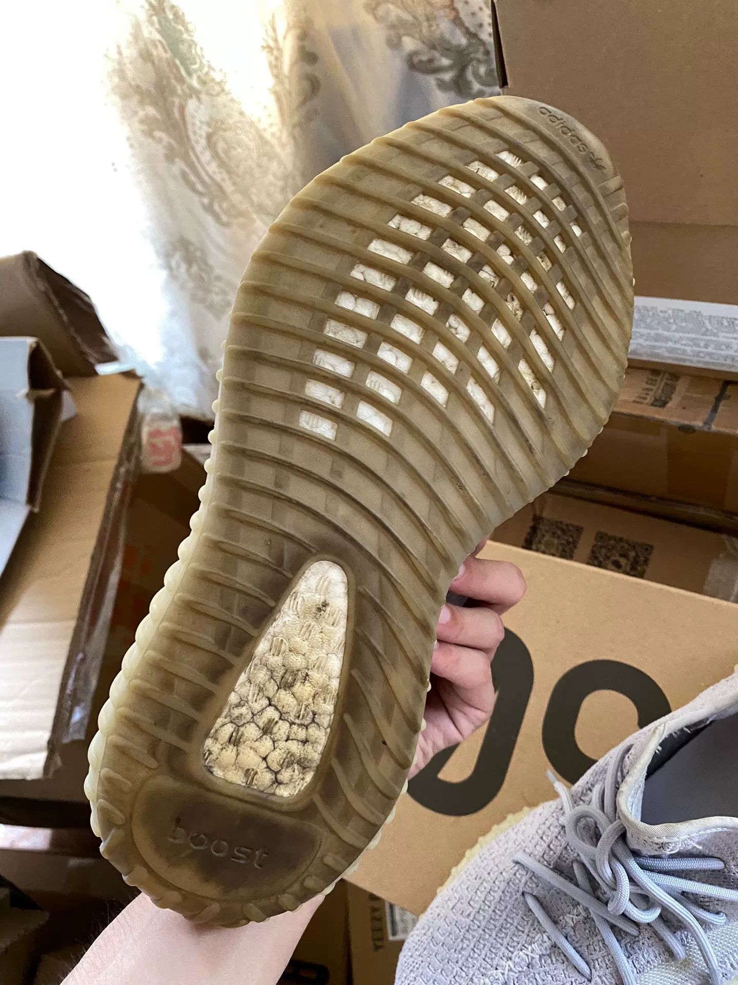 Adidas Adidas YEEZY350 Lowtop Sneakers 10 Men Size US 10 / EU 43 - 7 Thumbnail