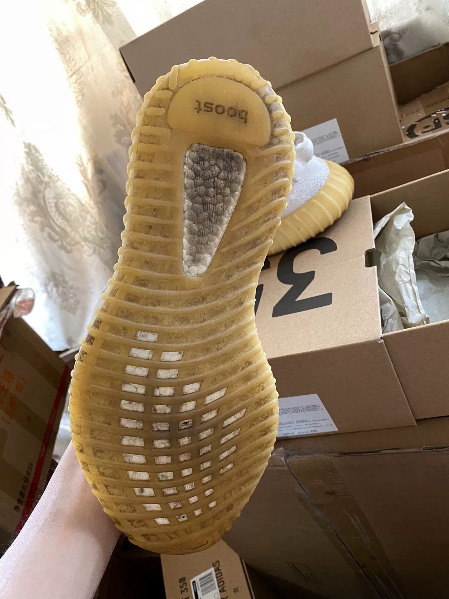 Yeezy Yeezy White Lowtop Sneakers 11 Men Size US 11 / EU 44 - 2 Thumbnail