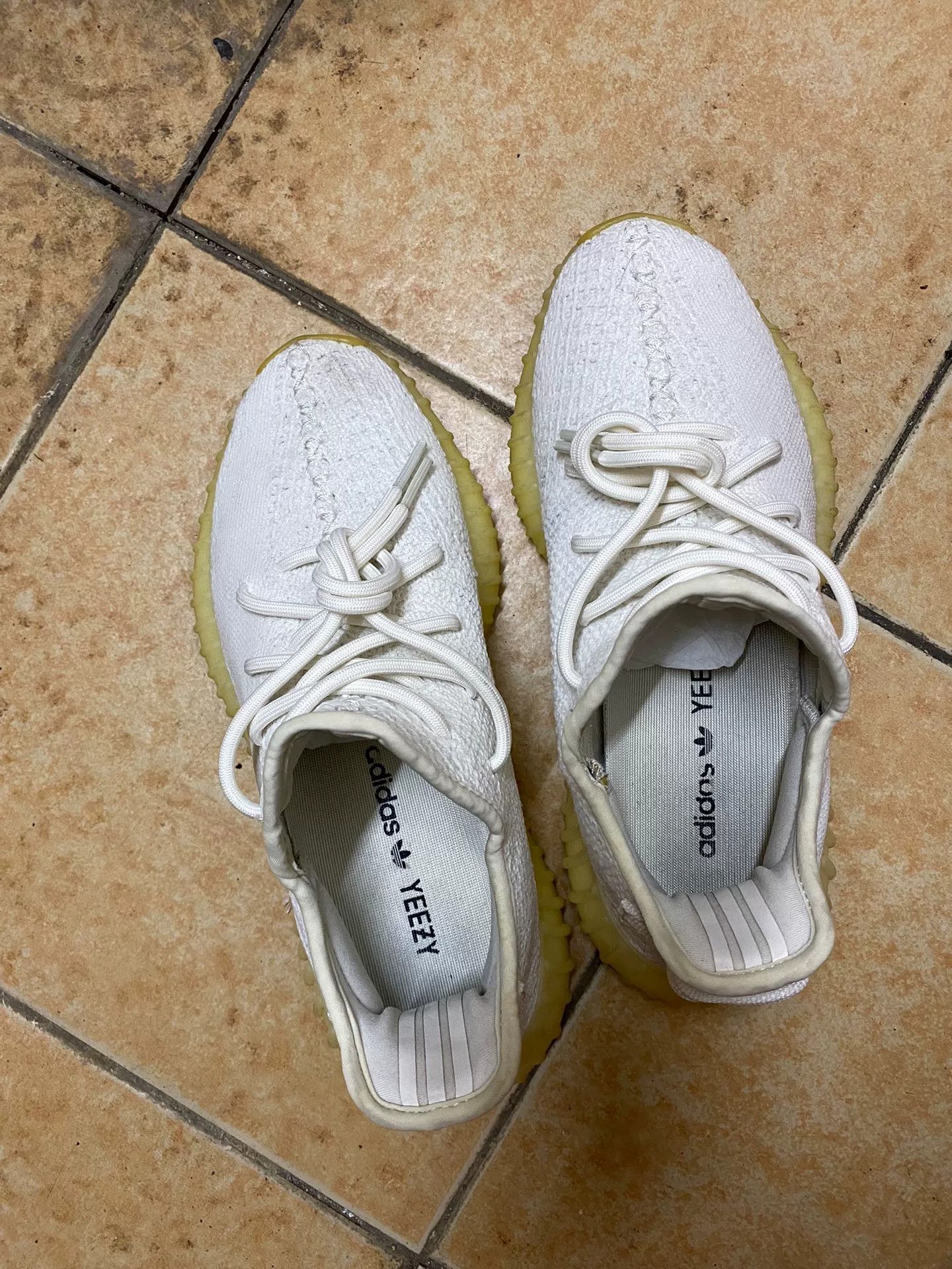 Adidas Adidas YEEZY350 White Lowtop Sneakers 40 Men Size US 7.5 / EU 40-41 - 3 Thumbnail