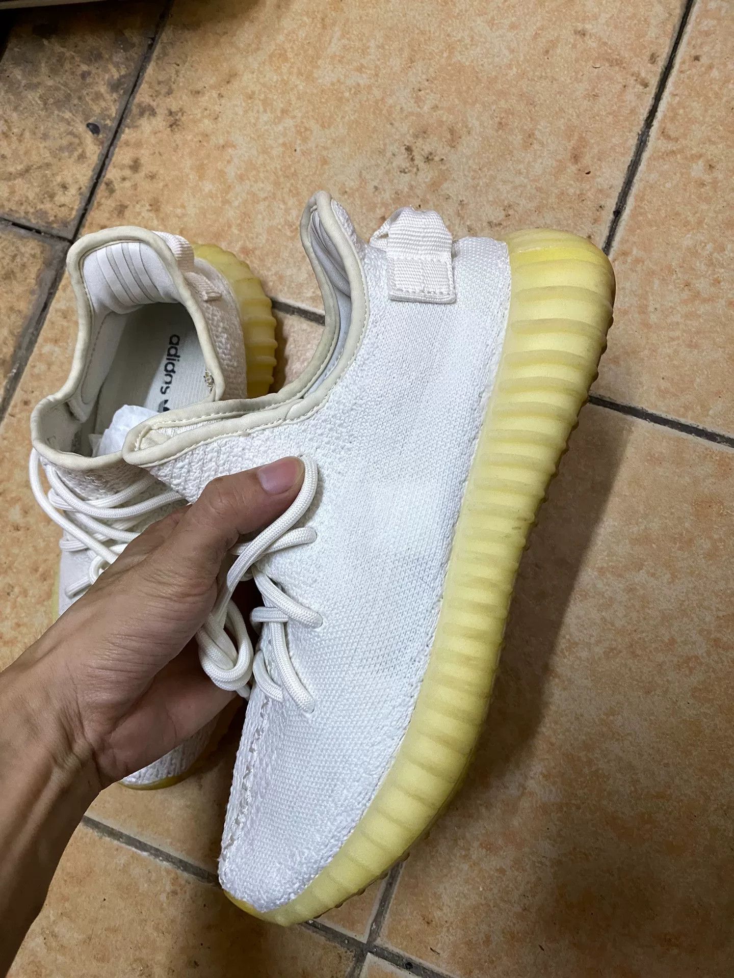 Adidas Adidas YEEZY350 White Lowtop Sneakers 40 Men Size US 7.5 / EU 40-41 - 7 Thumbnail