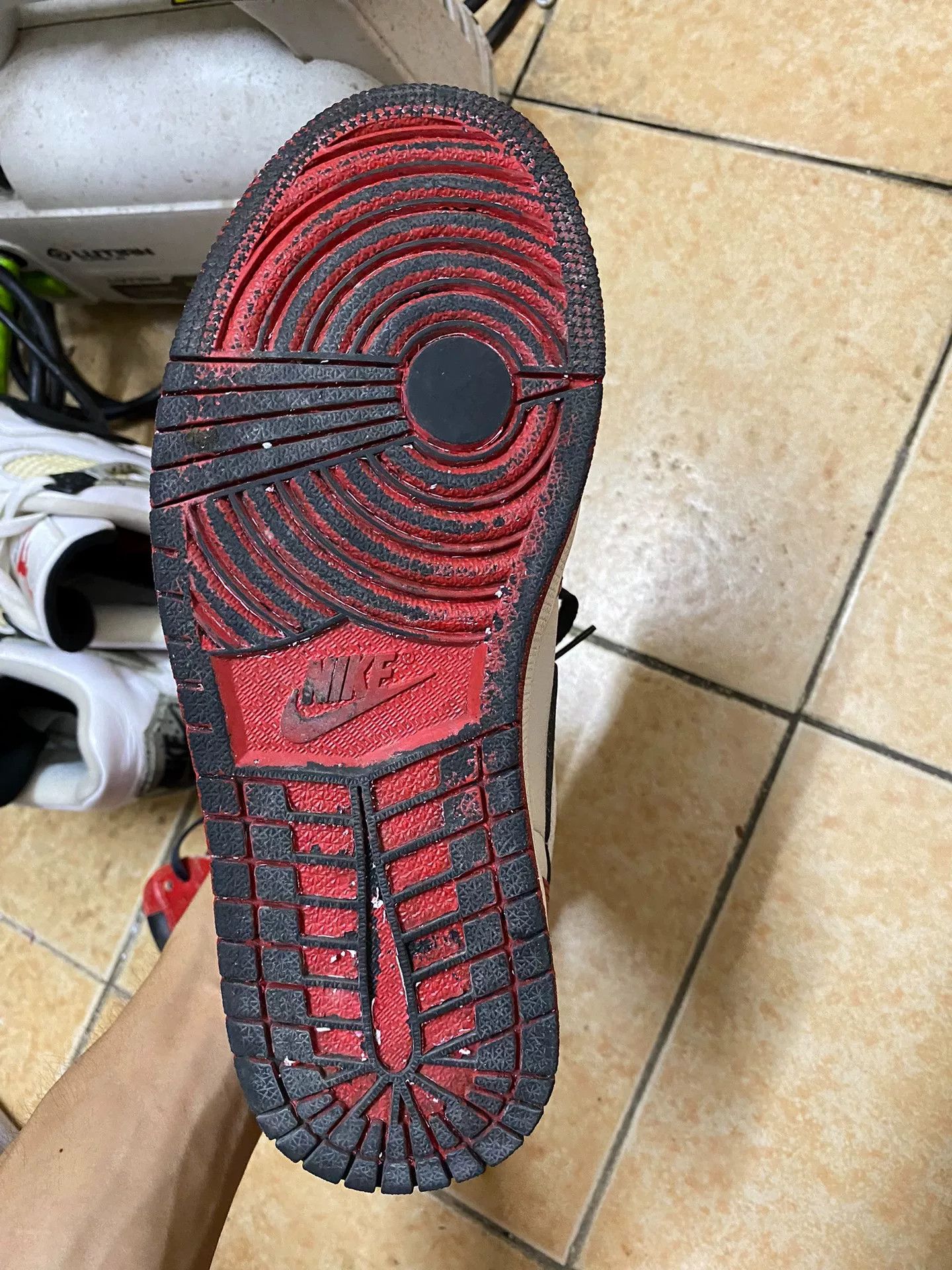 Nike Nike Red Lowtop Sneakers 40 Men Size US 7.5 / EU 40-41 - 6 Thumbnail
