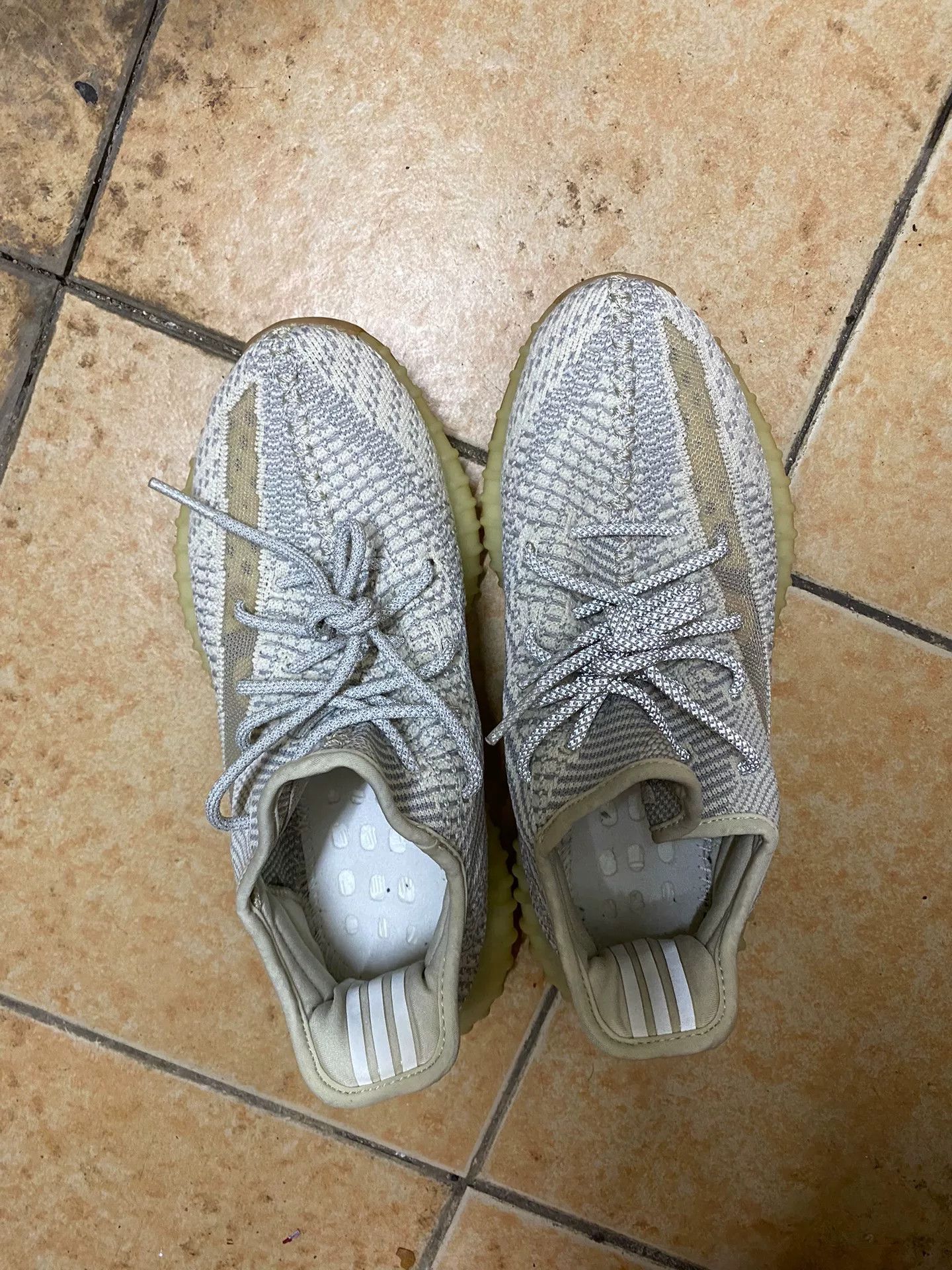Adidas Adidas YEEZY350 Limited Yellow Lowtop Sneakers 41 Men Size US 8.5 / EU 41-42 - 5 Thumbnail