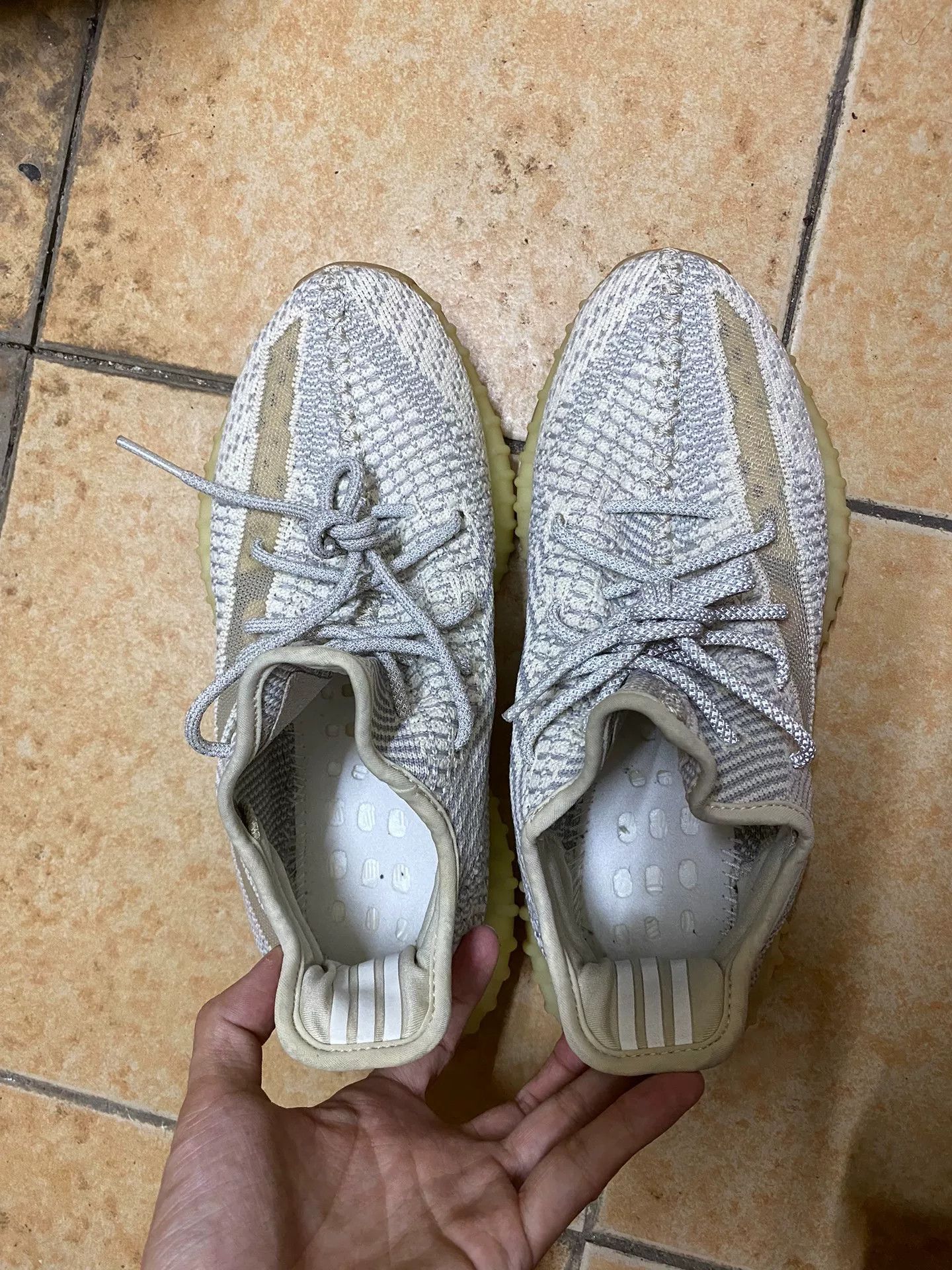 Adidas Adidas YEEZY350 Limited Yellow Lowtop Sneakers 41 Men Size US 8.5 / EU 41-42 - 8 Thumbnail