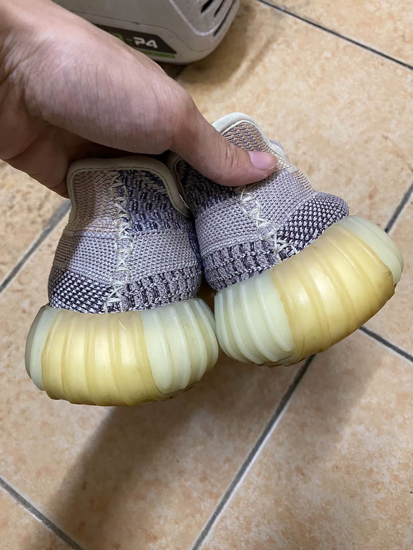 Yeezy Yeezy Gray Lowtop Sneakers 39 Men Size US 6.5 / EU 39-40 - 4 Thumbnail