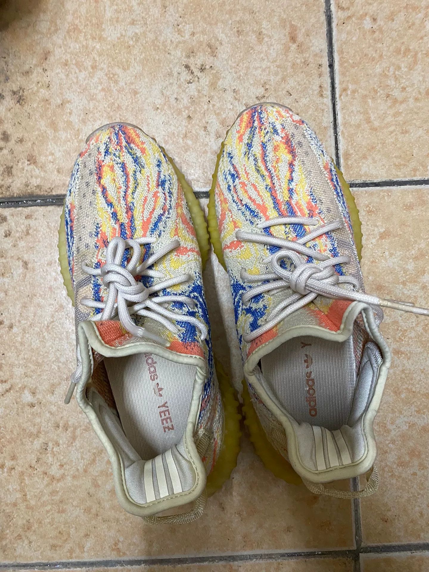 Adidas Adidas YEEZY350 Yellow Lowtop Sneakers 40 Men Size US 7.5 / EU 40-41 - 2 Thumbnail