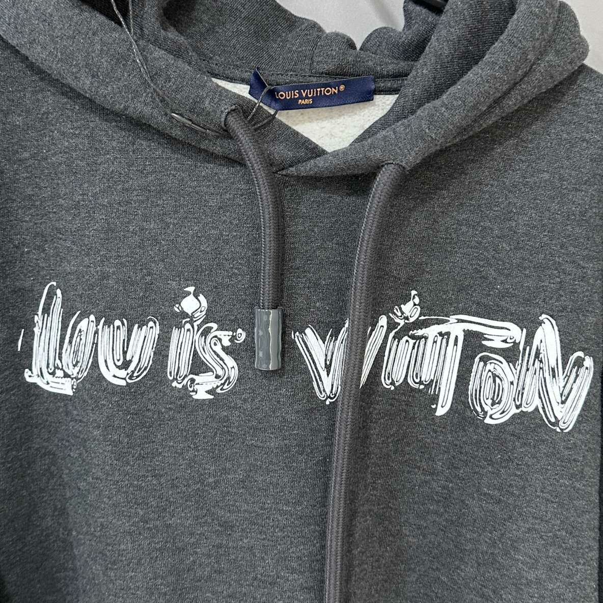 Louis Vuitton Louis Vuitton Retro Black Hoodie l Men Size US L / EU 52-54 / 3 - 4 Thumbnail