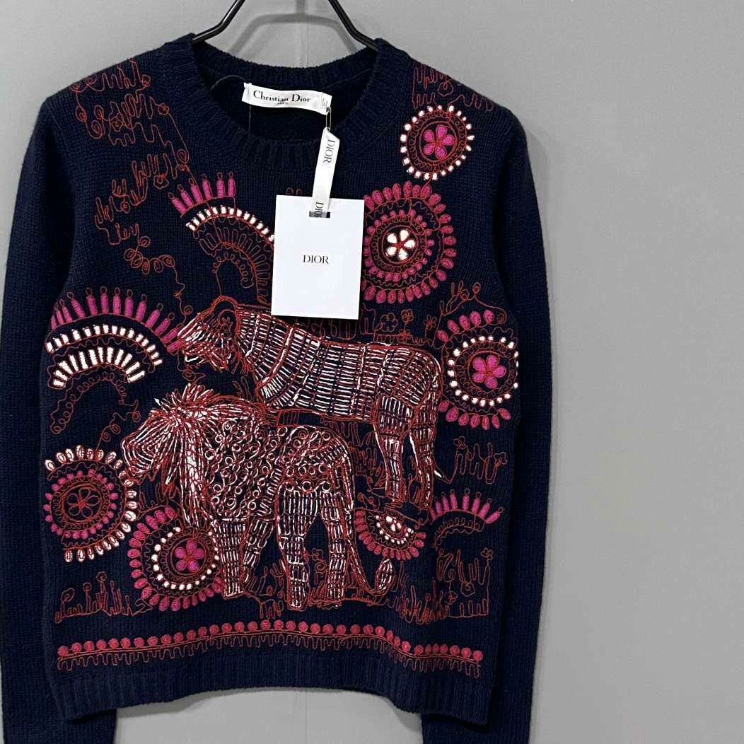 Dior Dior Retro Embroidered Sweater M Women Size M / US 6-8 / IT 42-44 - 2 Thumbnail