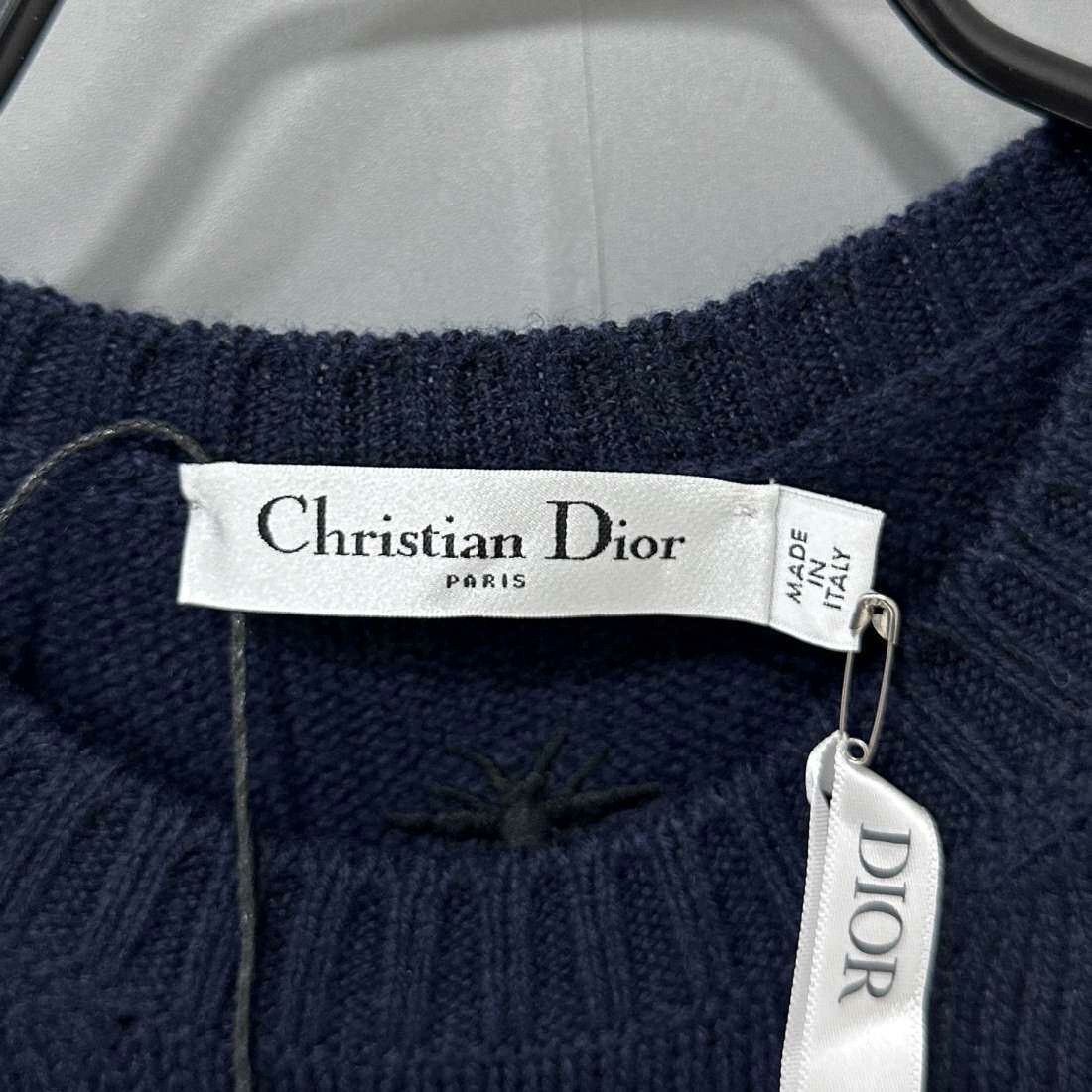 Dior Dior Retro Embroidered Sweater M Women Size M / US 6-8 / IT 42-44 - 4 Thumbnail