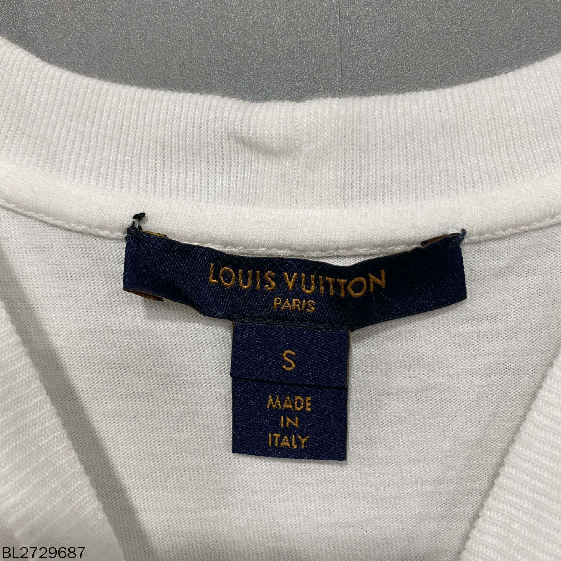 Louis Vuitton Louis Vuitton Retro T-Shirt S Men Size US S / EU 44-46 / 1 - 4 Thumbnail