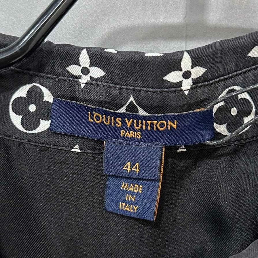 Louis Vuitton Louis Vuitton Silk Shirt s Men Size US S / EU 44-46 / 1 - 5 Thumbnail