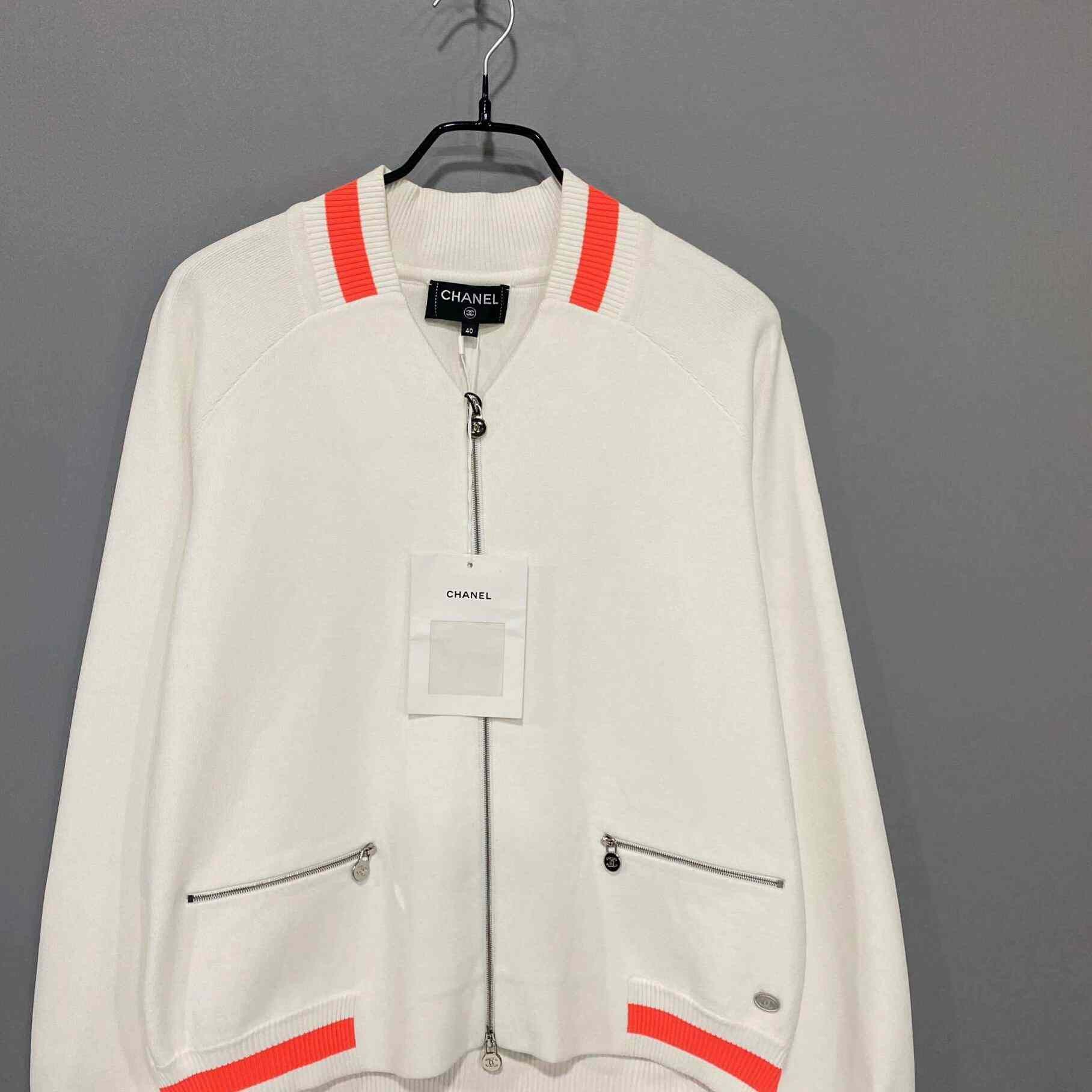 Chanel Chanel White Jacket it_40 Women Size S / US 4 / IT 40 - 2 Thumbnail