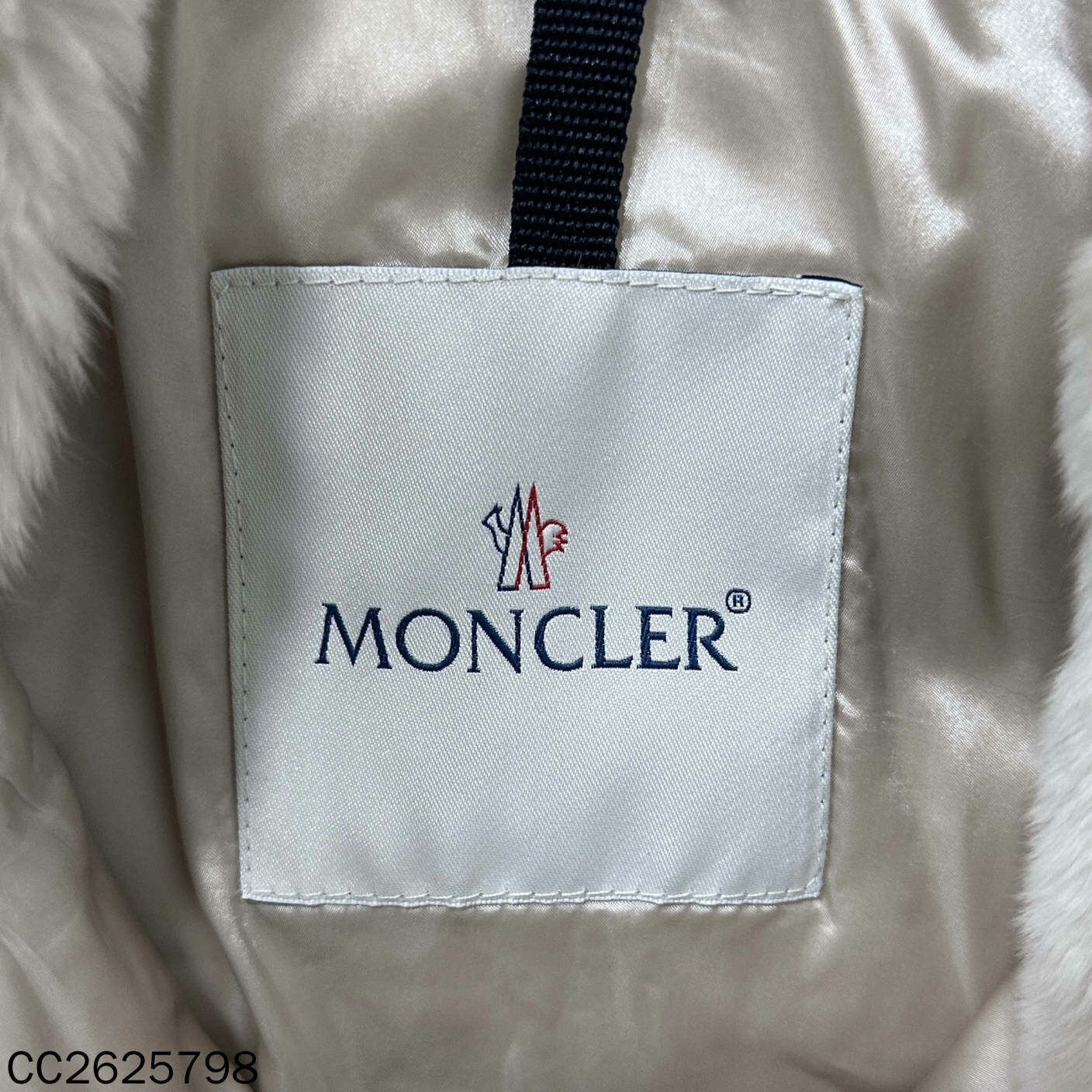 Moncler Moncler Down Down Jacket S Women Size S / US 4 / IT 40 - 6 Thumbnail