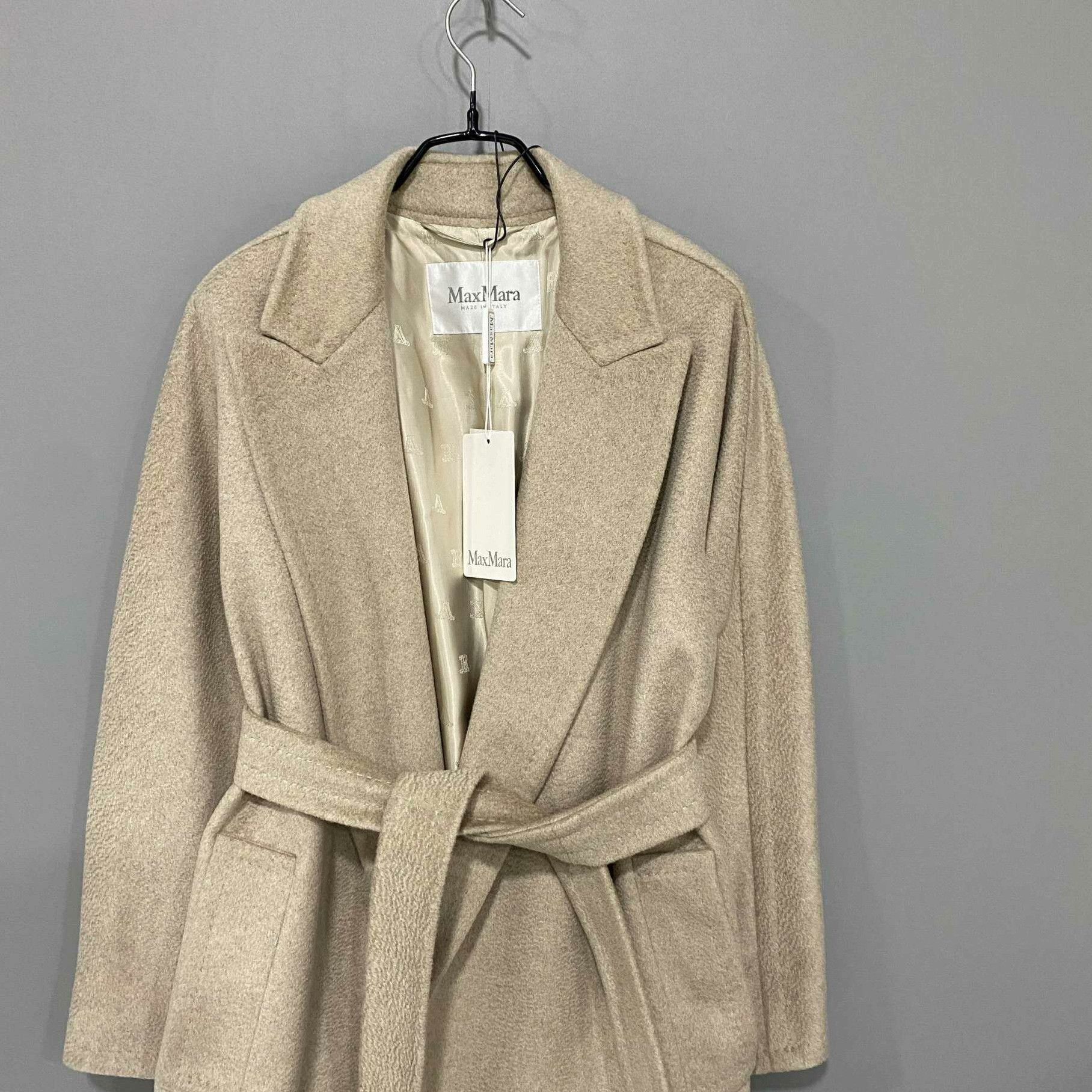 Max Mara Max Mara Long Coat S Women Size S / US 4 / IT 40 - 2 Thumbnail