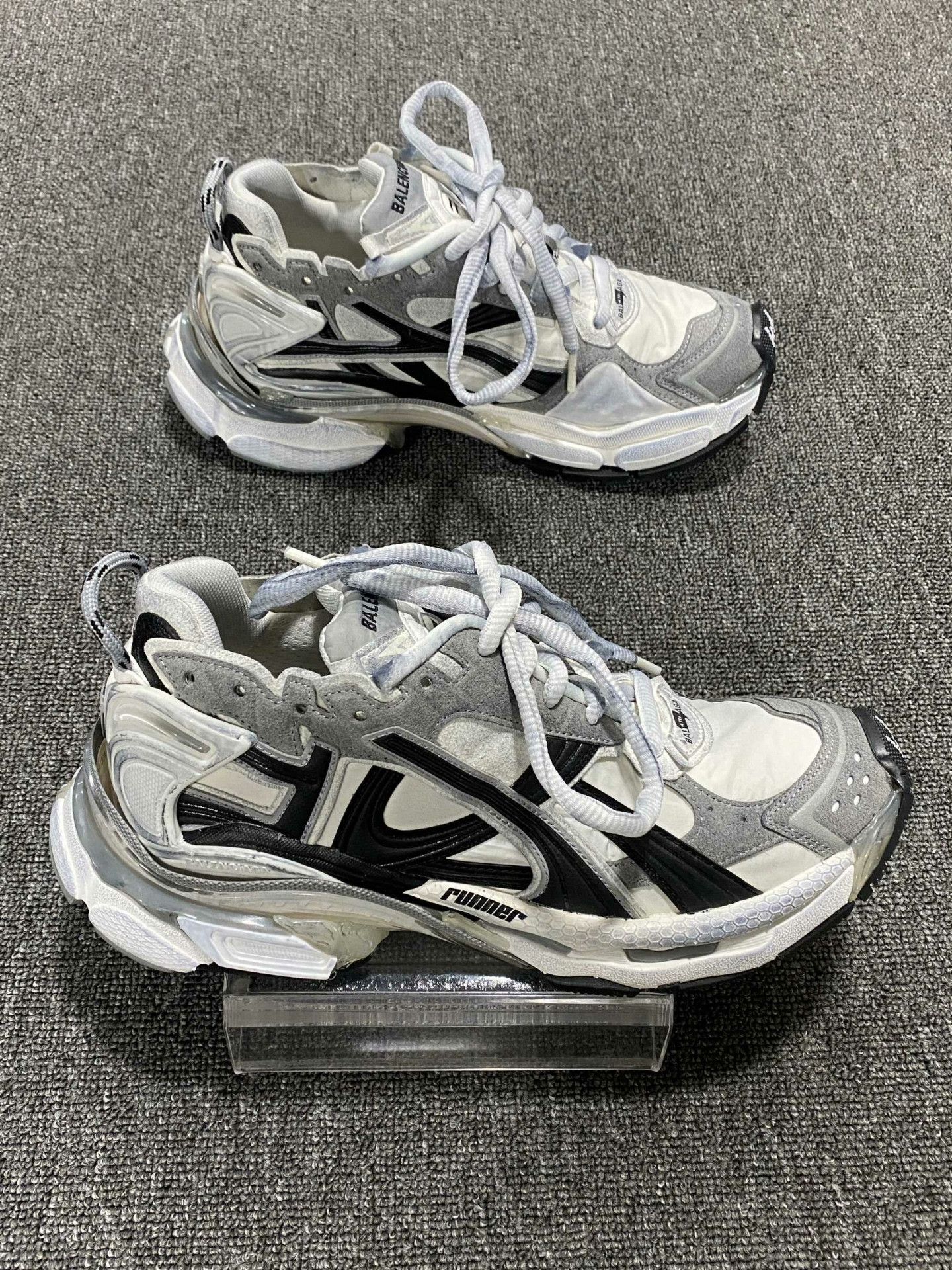 Balenciaga Balenciaga Running Gray Lowtop Sneakers 8.5 Men Size US 8.5 / EU 41-42 - 4 Thumbnail
