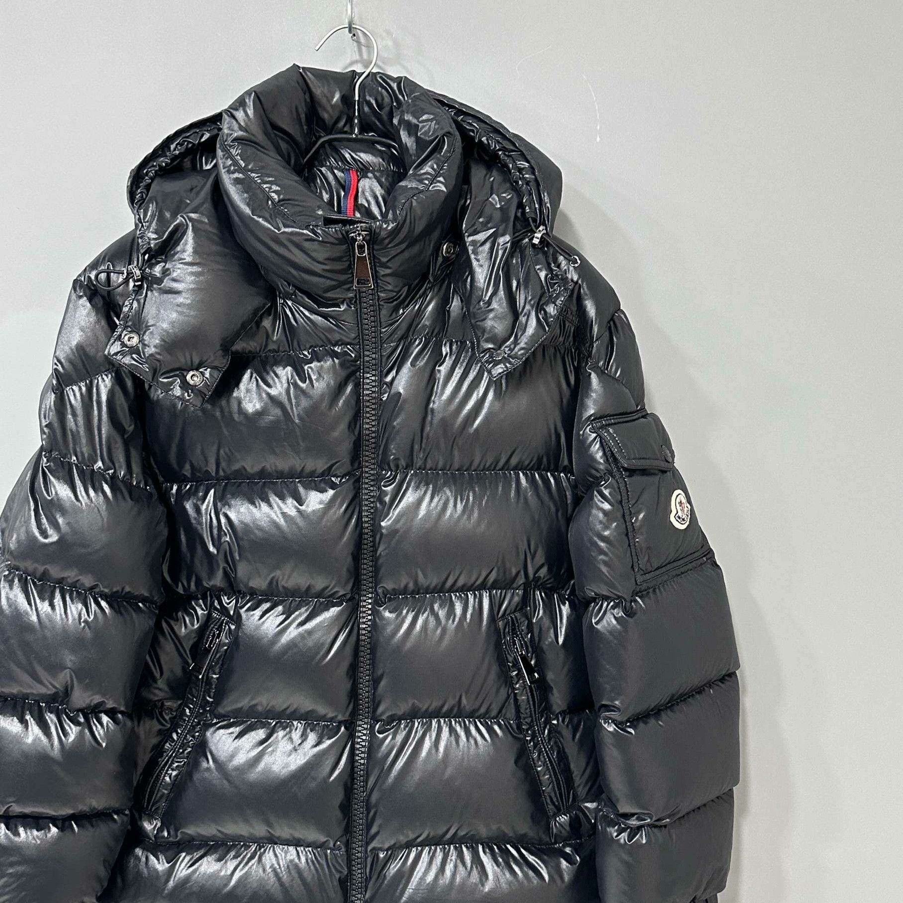 Moncler Moncler Down Black Down Jacket M Women Size M / US 6-8 / IT 42-44 - 2 Thumbnail