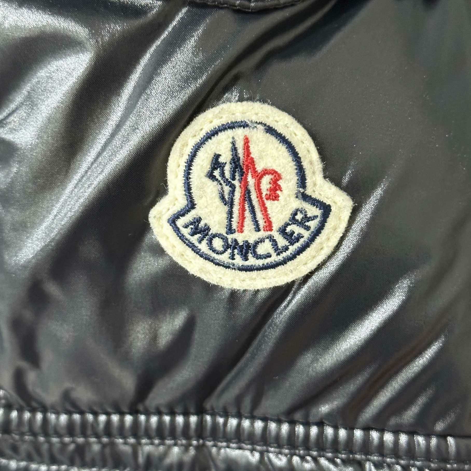 Moncler Moncler Down Black Down Jacket M Women Size M / US 6-8 / IT 42-44 - 7 Thumbnail
