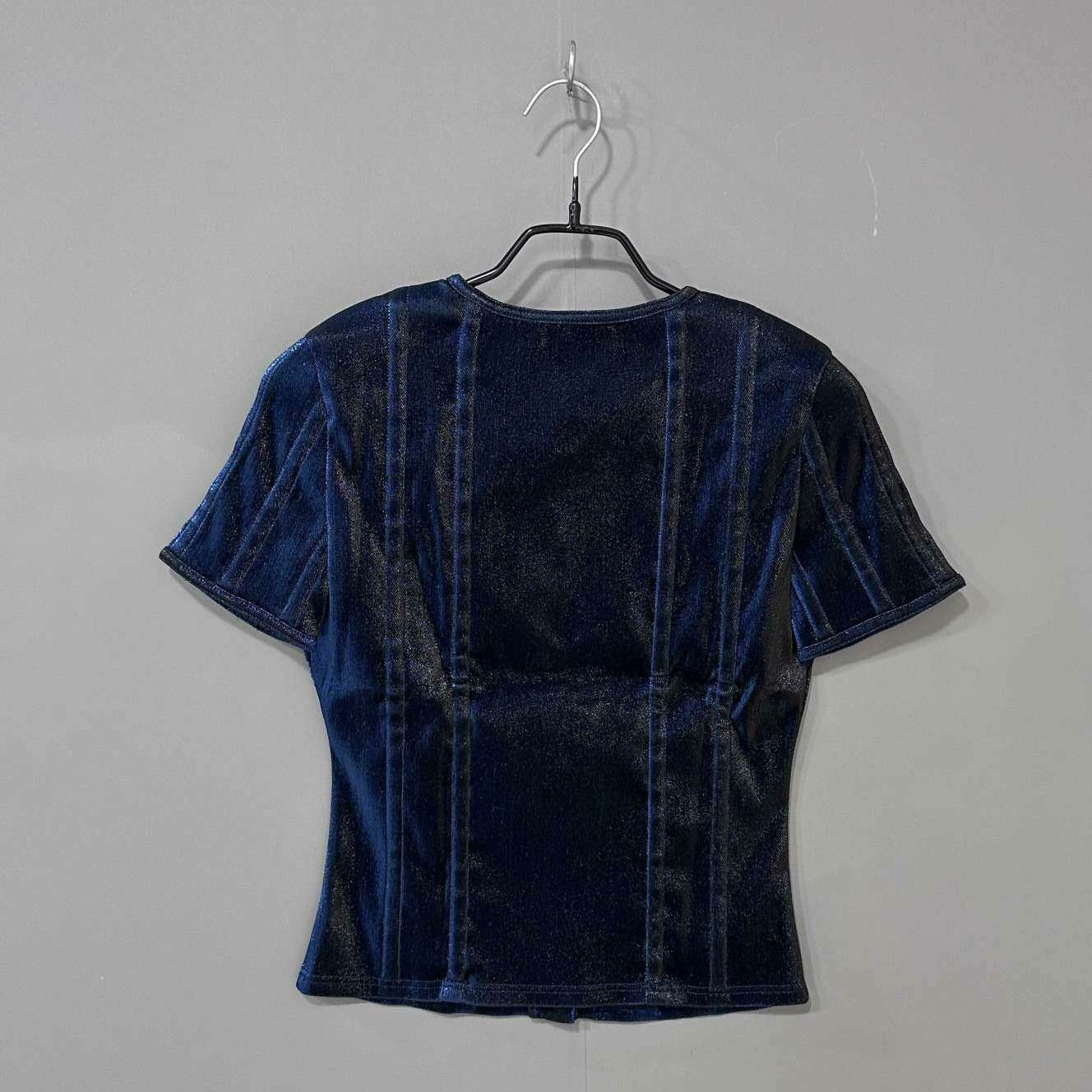 Chanel Chanel Glow T-Shirt M Women Size M / US 6-8 / IT 42-44 - 3 Thumbnail