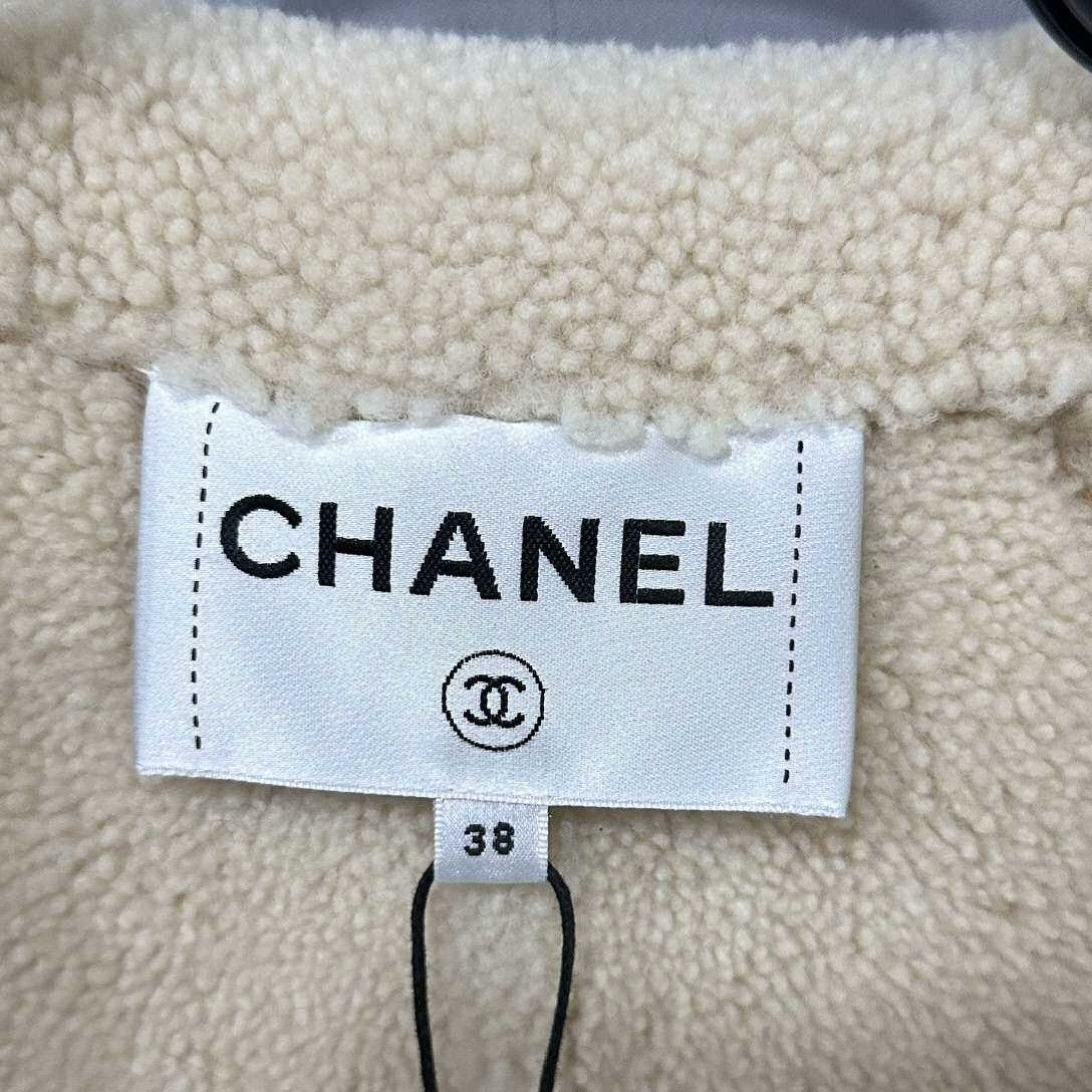 Chanel Chanel Yellow Jacket M Women Size M / US 6-8 / IT 42-44 - 6 Thumbnail