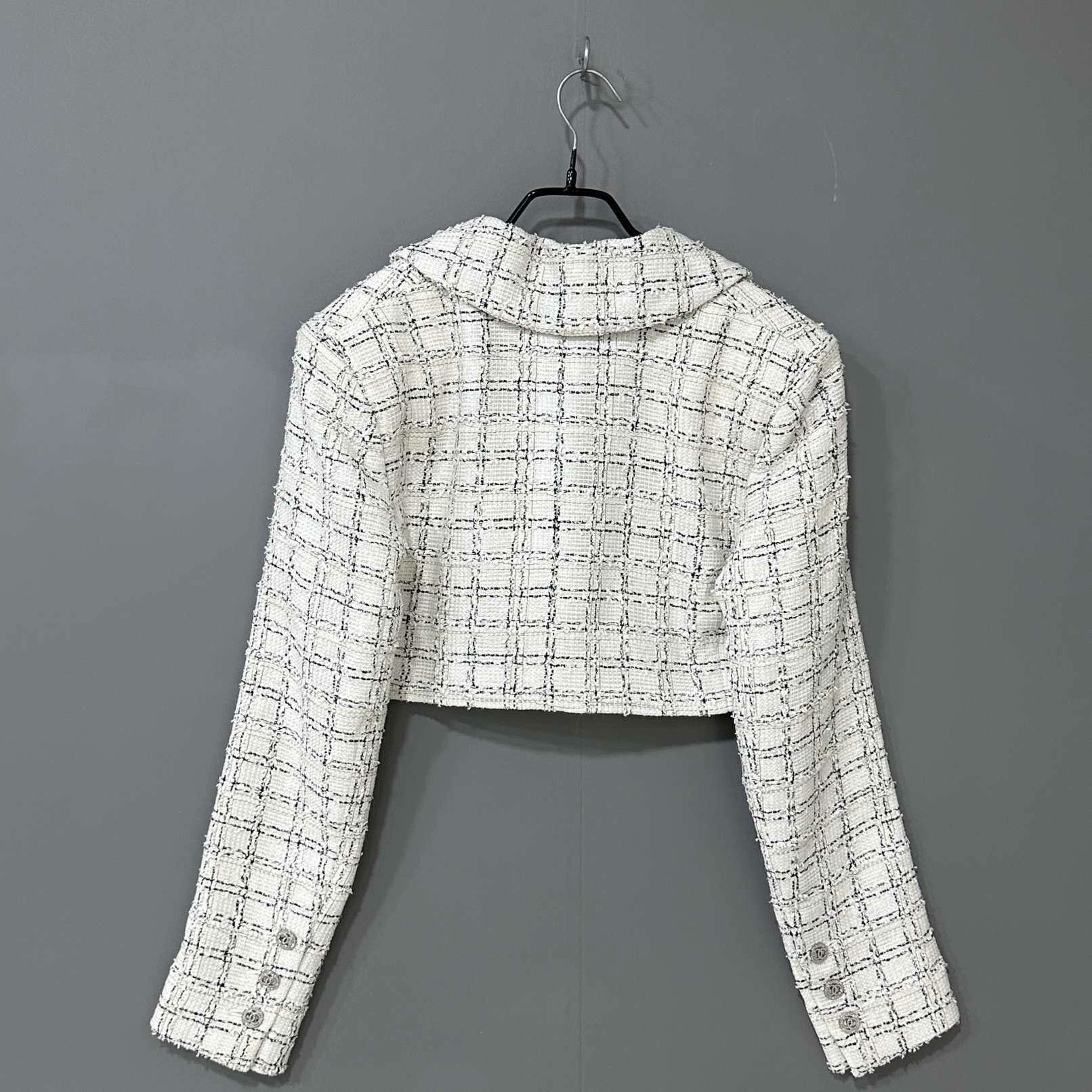 Chanel Chanel Plaid Cropped White Jacket S Women Size S / US 4 / IT 40 - 3 Thumbnail