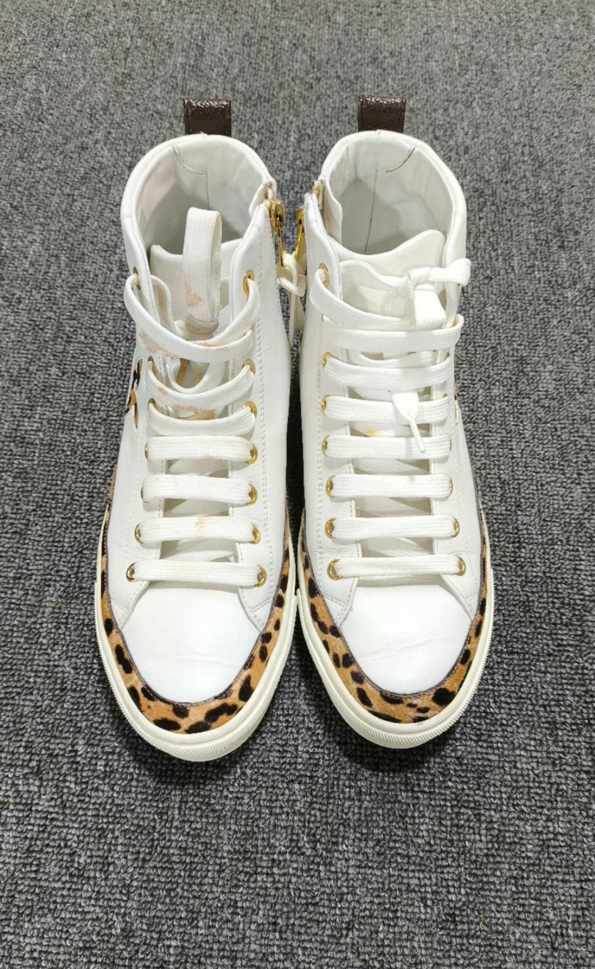 Louis Vuitton Louis Vuitton Retro White Hitop Sneakers us_6-5 Women Size US 6.5 / IT 36.5 - 2 Thumbnail