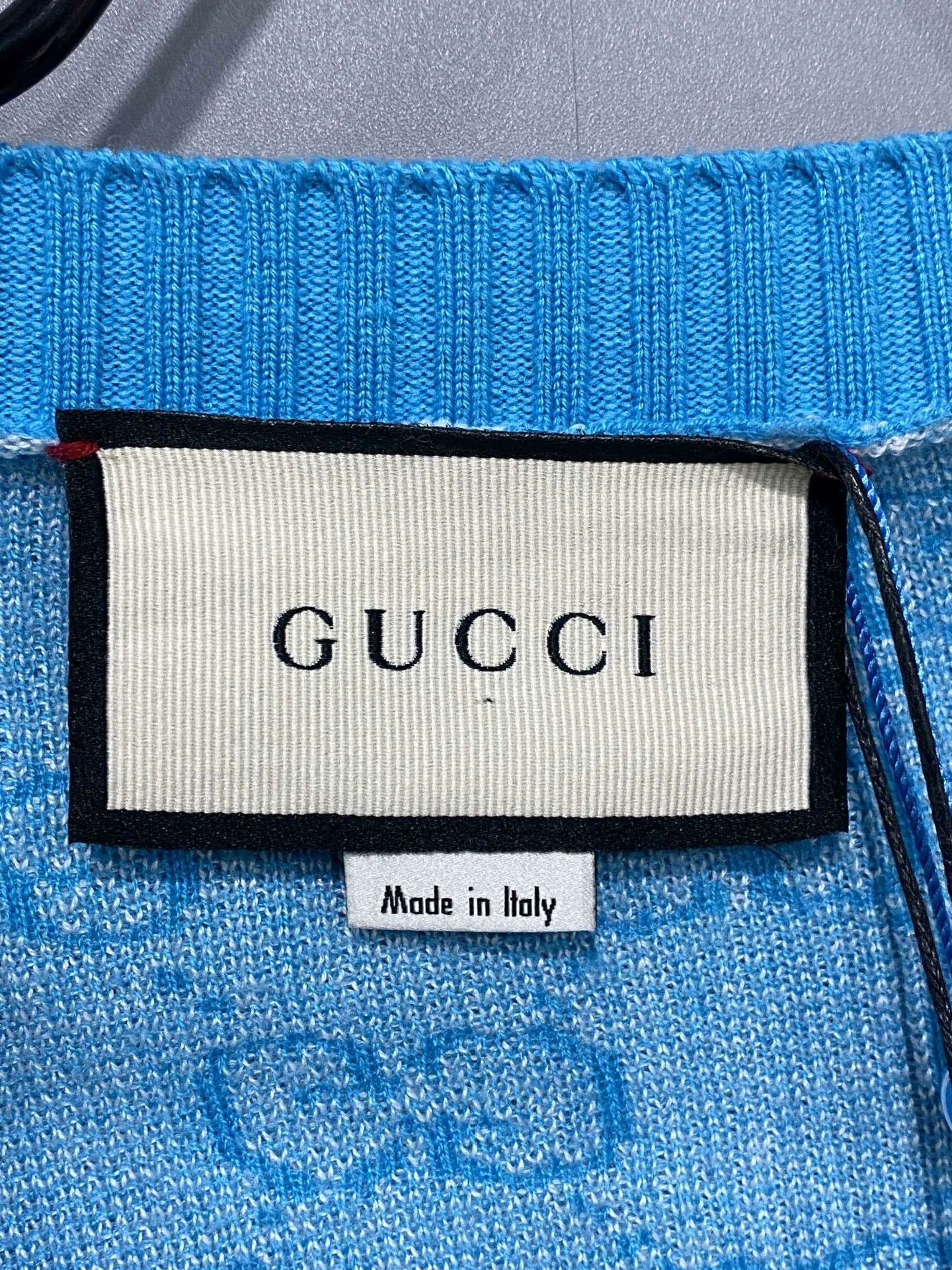 Gucci Gucci Blue Sweater L Women Size L / US 10 / IT 46 - 5 Thumbnail