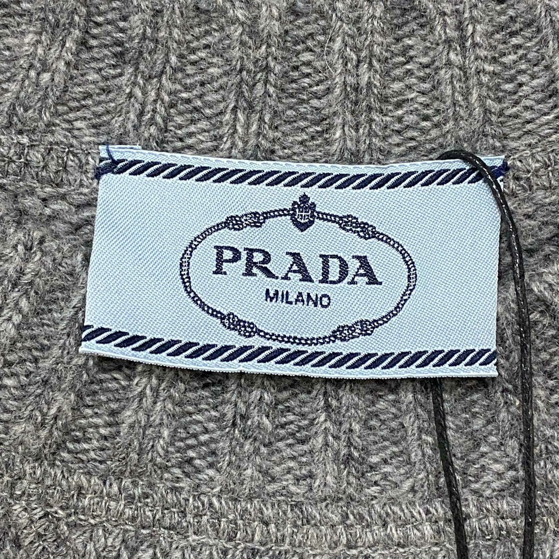 Prada Prada Retro Sweater L Women Size L / US 10 / IT 46 - 4 Thumbnail
