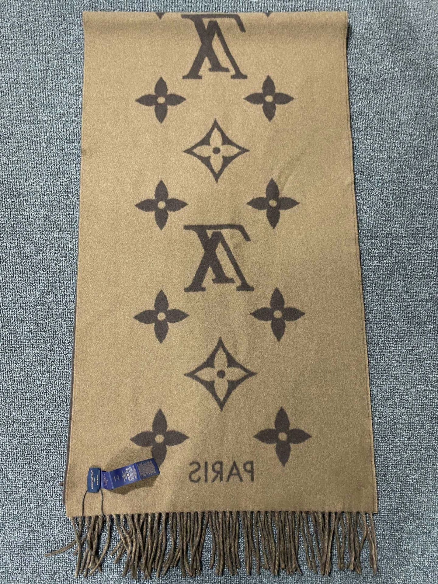 Louis Vuitton Louis Vuitton Brown Scarf one size Men Size ONE SIZE - 2 Thumbnail
