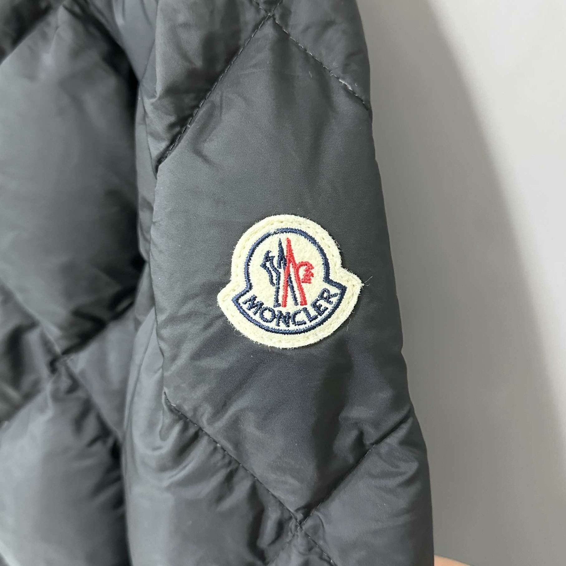 Moncler Moncler Down Black Down Jacket L Women Size L / US 10 / IT 46 - 6 Thumbnail