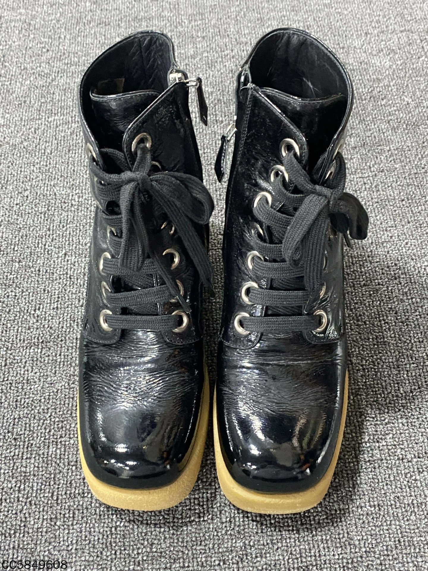Miu Miu Miu Miu Patent Boots us_8 Women Size US 8 / IT 38 - 2 Thumbnail