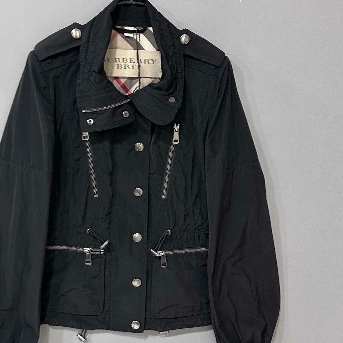 Burberry Burberry Black Jacket 6 Women Size XS / US 0-2 / IT 36-38 - 2 Thumbnail