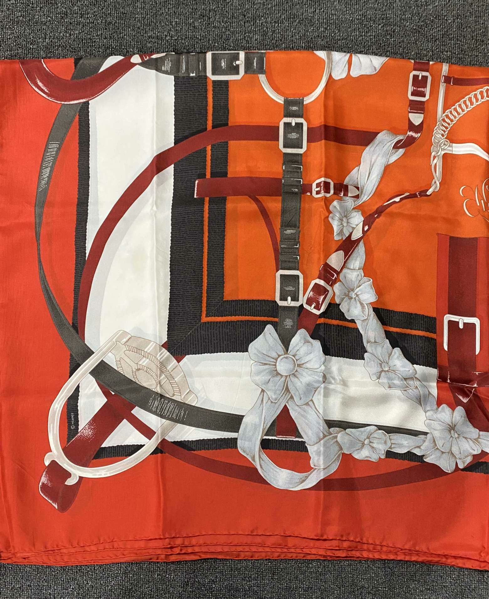 Hermes Hermes Red Scarf 39 Men Size ONE SIZE - 2 Thumbnail