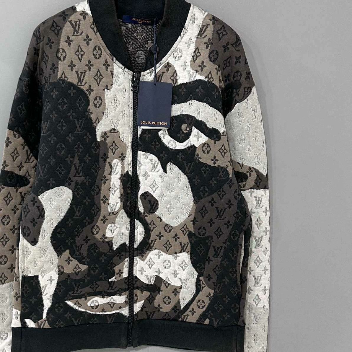 Louis Vuitton Louis Vuitton Light Jacket s Men Size US S / EU 44-46 / 1 - 2 Thumbnail