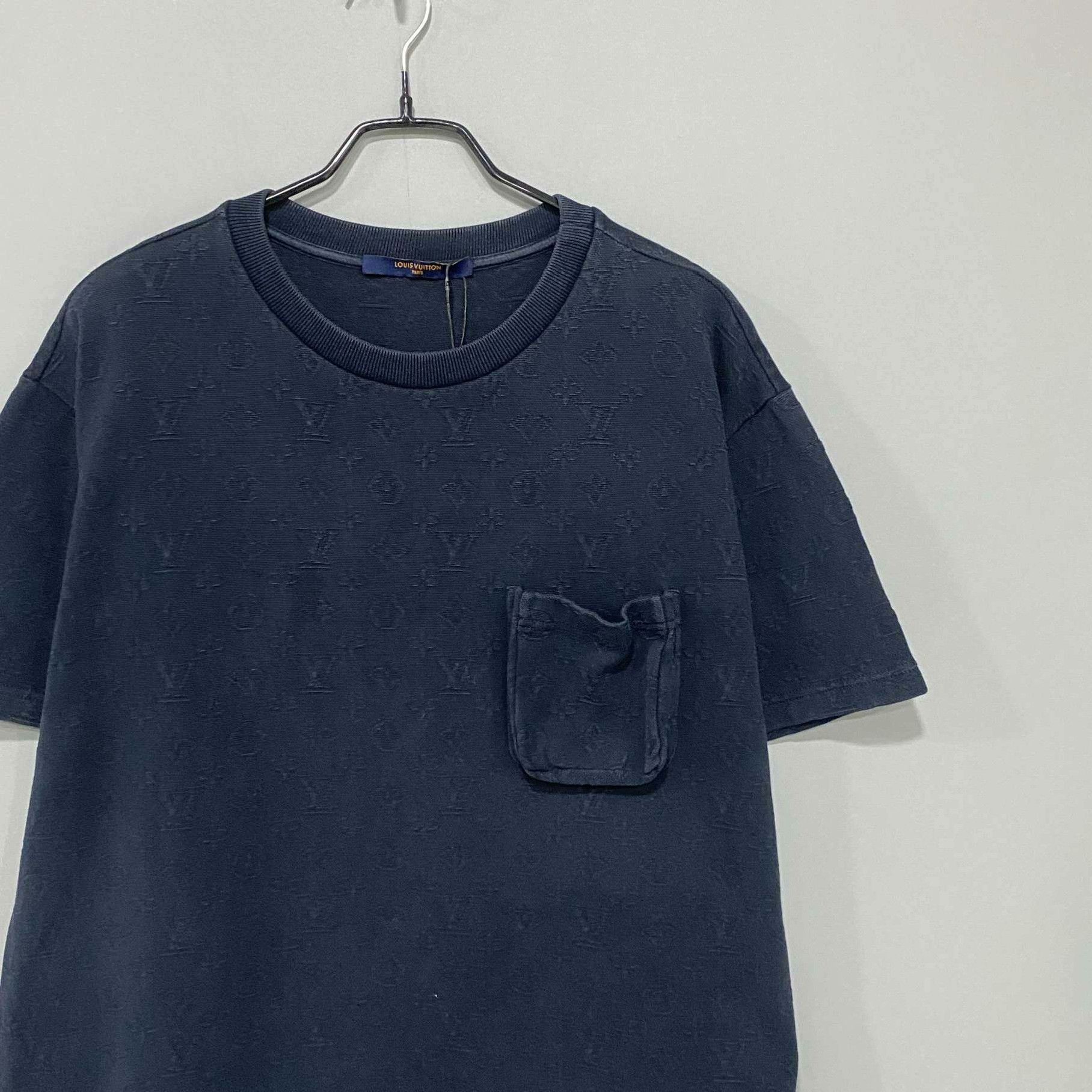Louis Vuitton Louis Vuitton T-Shirt l Men Size US L / EU 52-54 / 3 - 2 Thumbnail