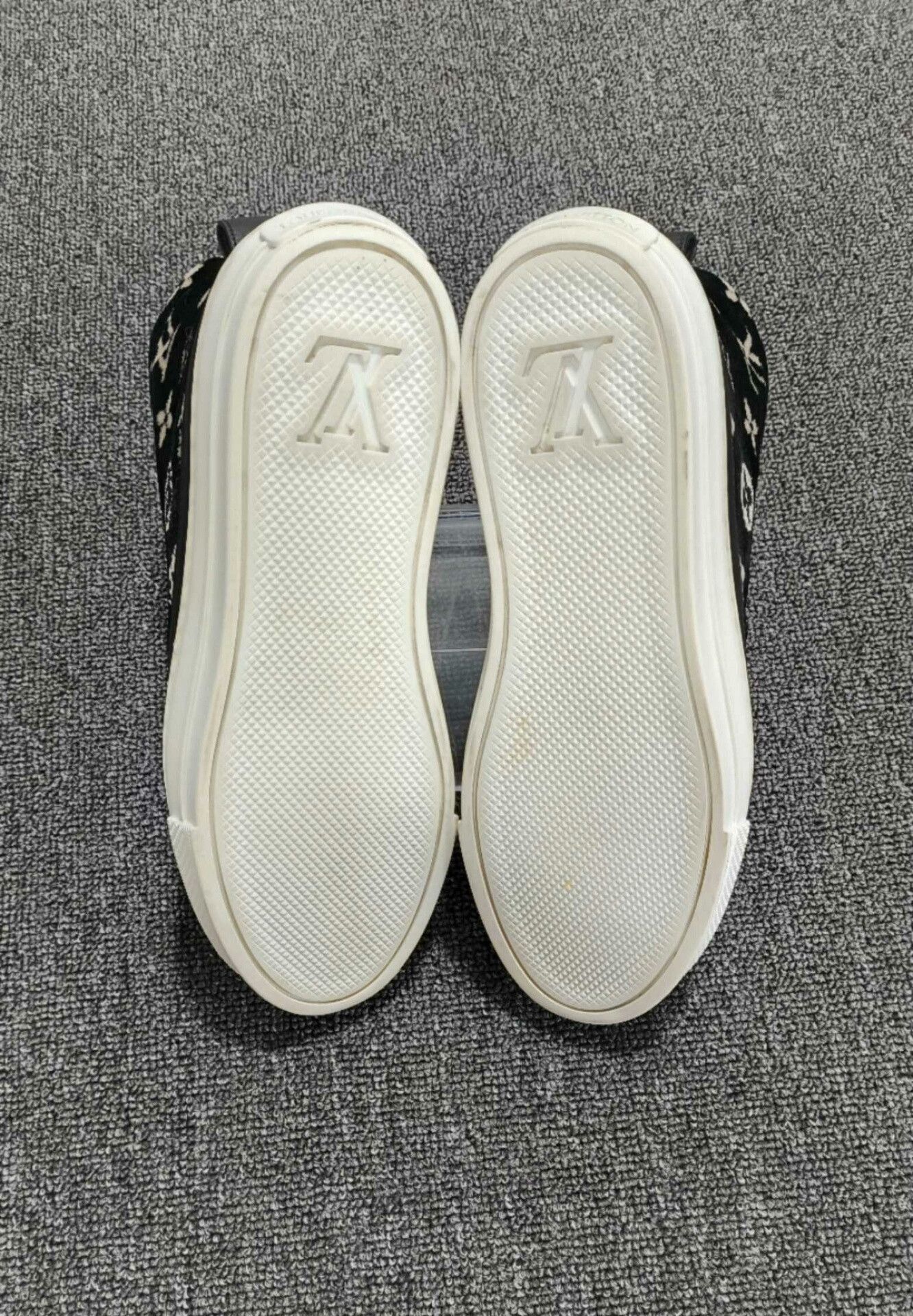 Louis Vuitton Louis Vuitton Hitop Sneakers us_5 Women Size US 5 / IT 35 - 6 Thumbnail