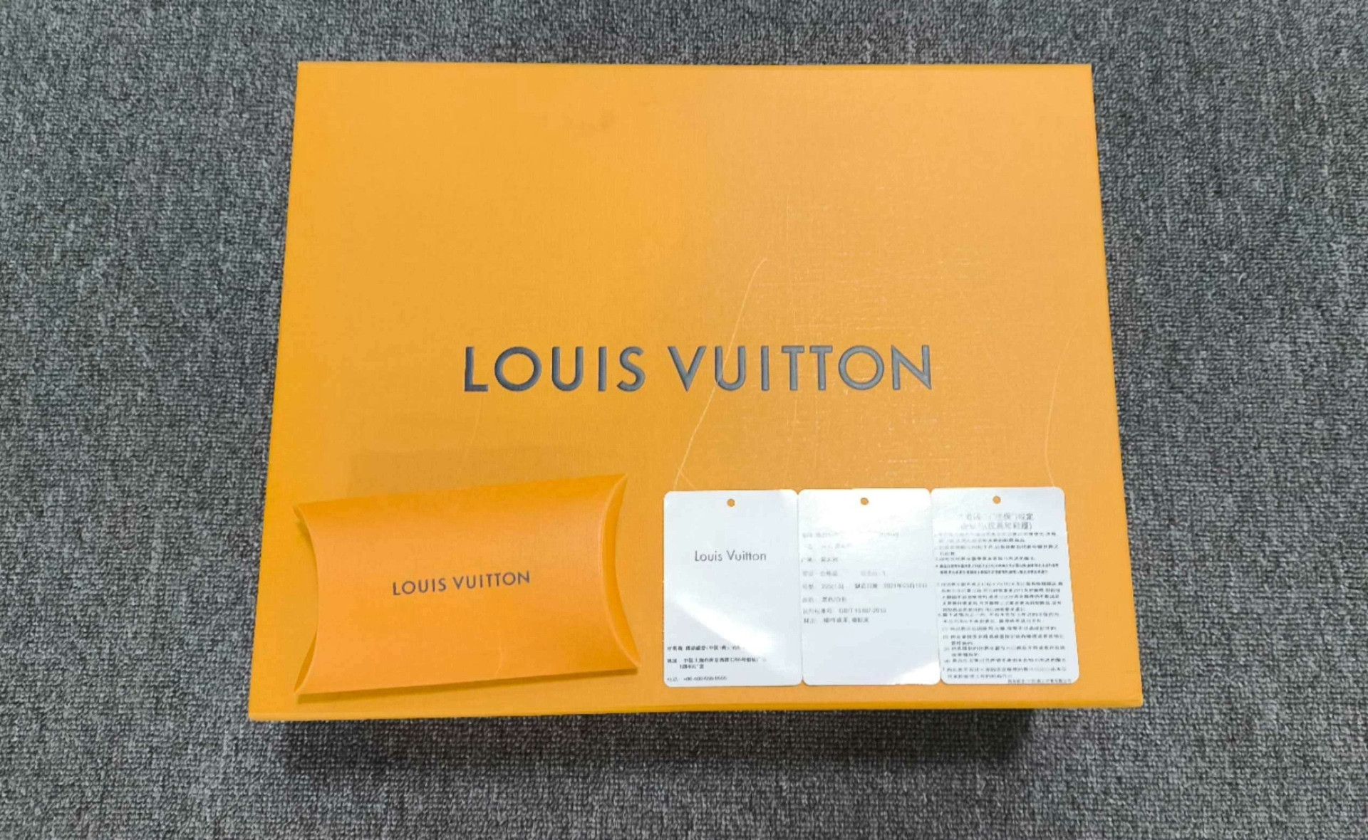 Louis Vuitton Louis Vuitton Hitop Sneakers us_5 Women Size US 5 / IT 35 - 8 Thumbnail