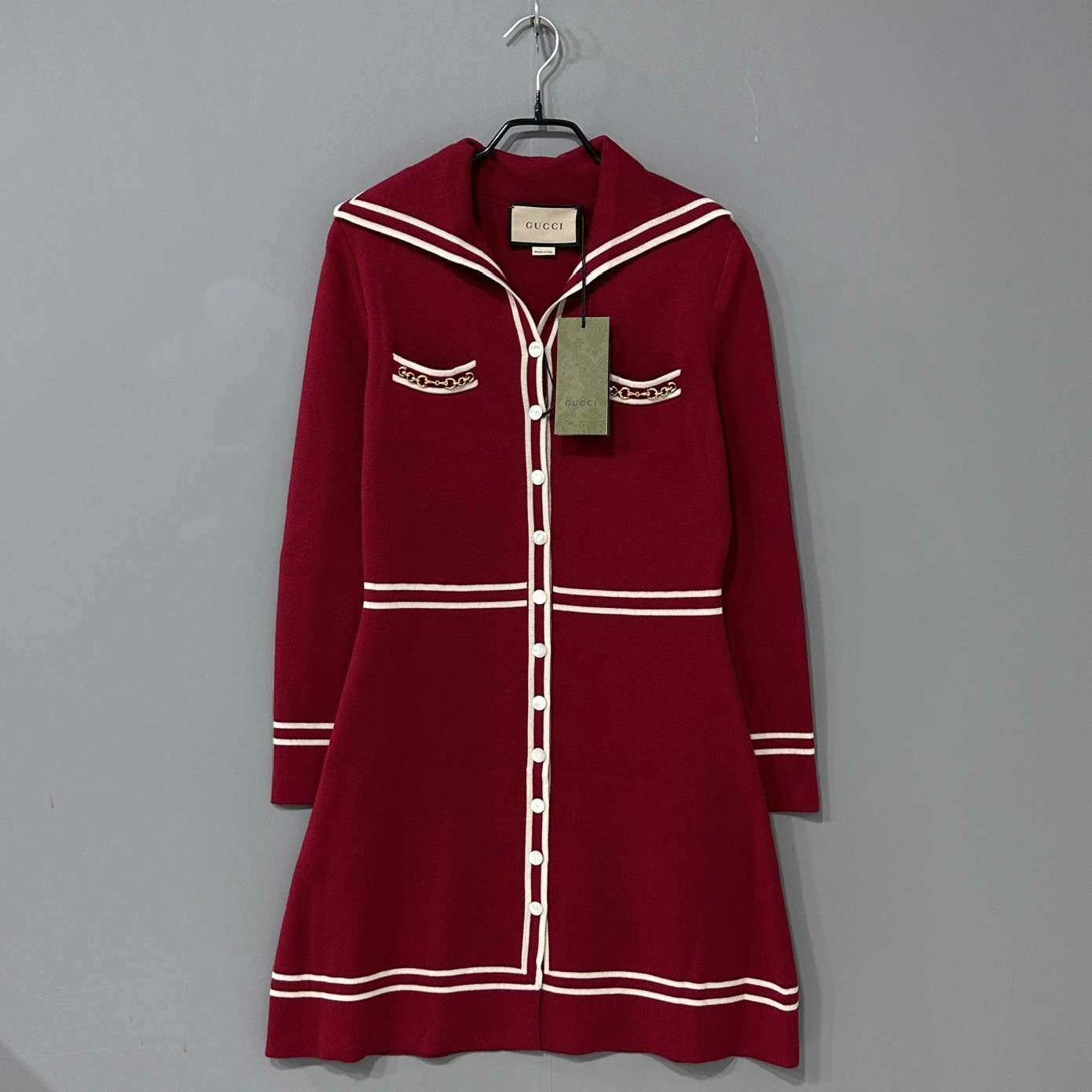Gucci Gucci Long Red T-Shirt S Women Size S / US 4 / IT 40 - 2 Thumbnail