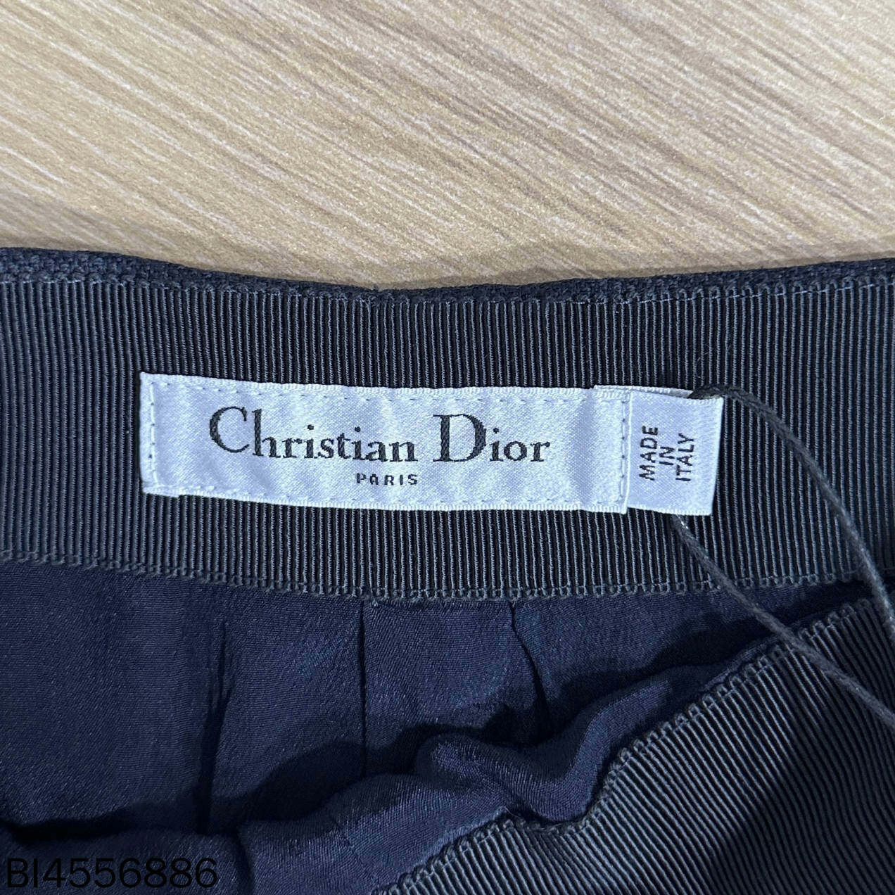 Dior Dior Pants 26 Women Size 26" / US 2 / IT 38 - 5 Thumbnail